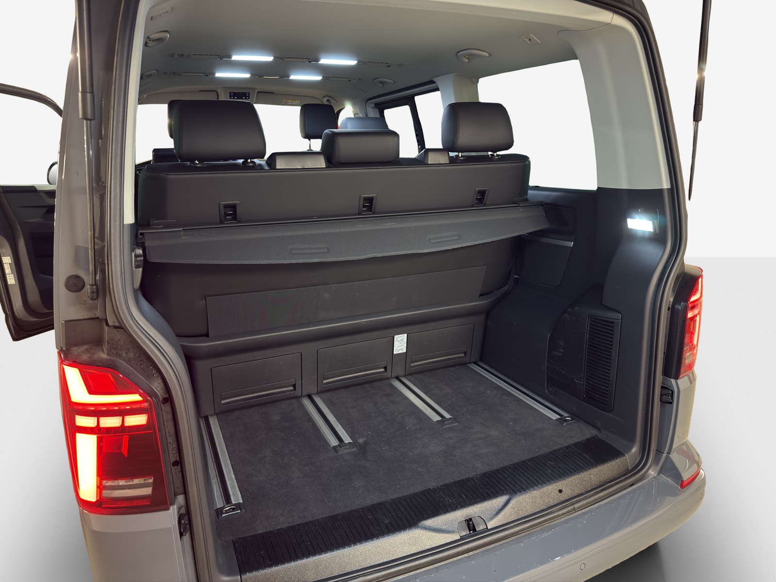 VW T6.1 Multivan 2.0 Bi-TDI Highline Liberty 4Mot. DSG-image-15