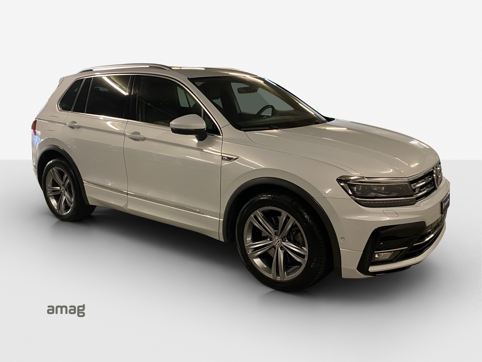VW Tiguan 2.0TSI Highline 4Motion DSG-image-5