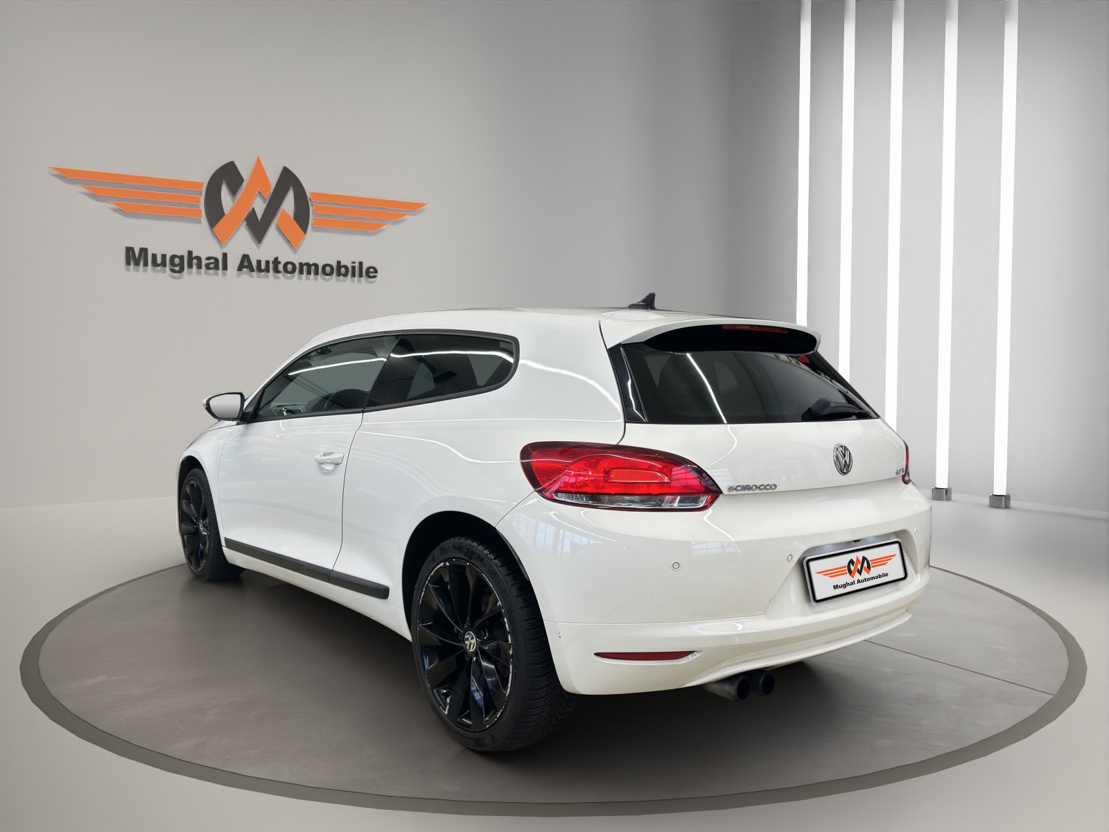 VW Scirocco 2.0 TSI-image-5