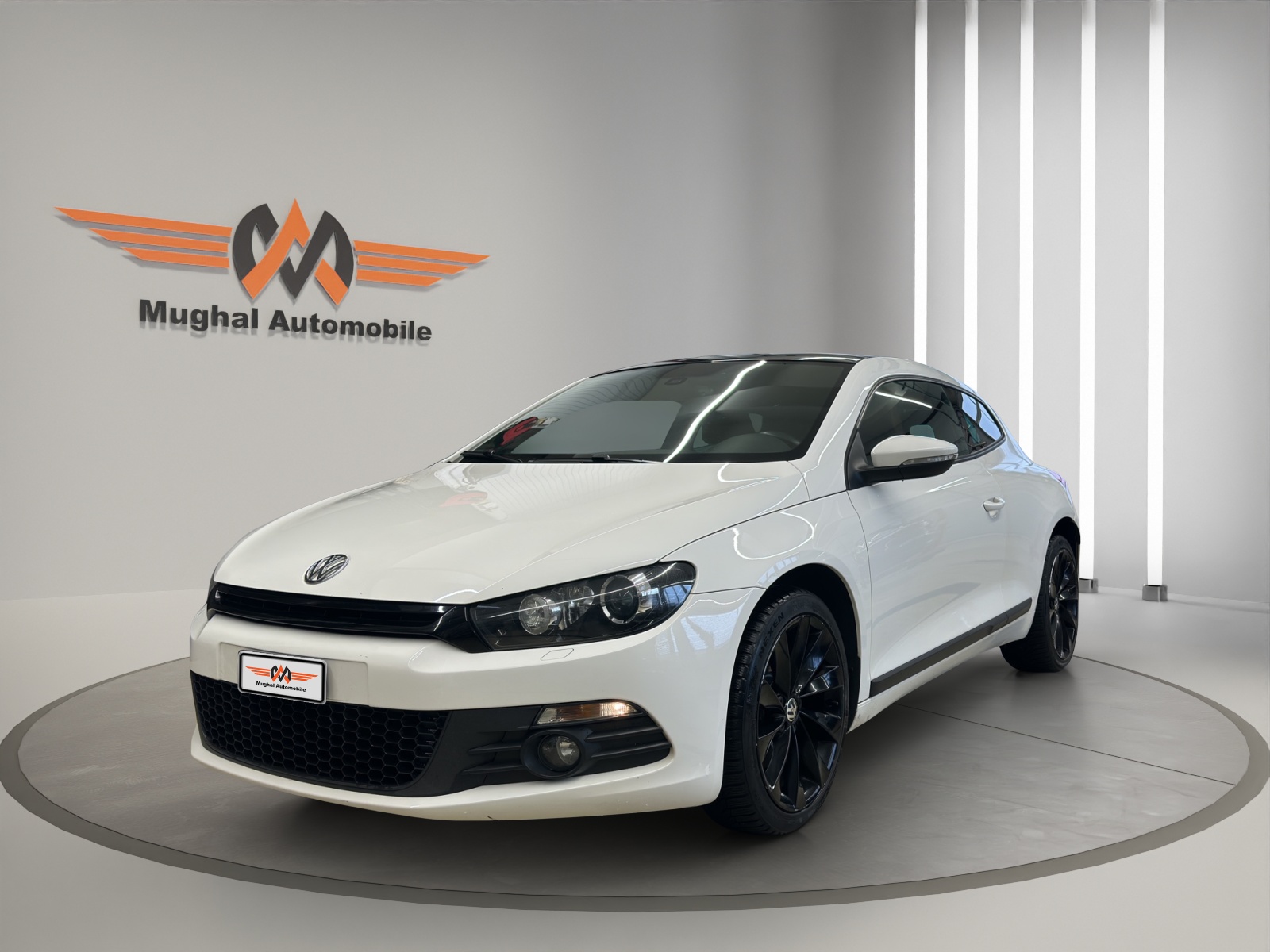 VW Scirocco 2.0 TSI-image-0