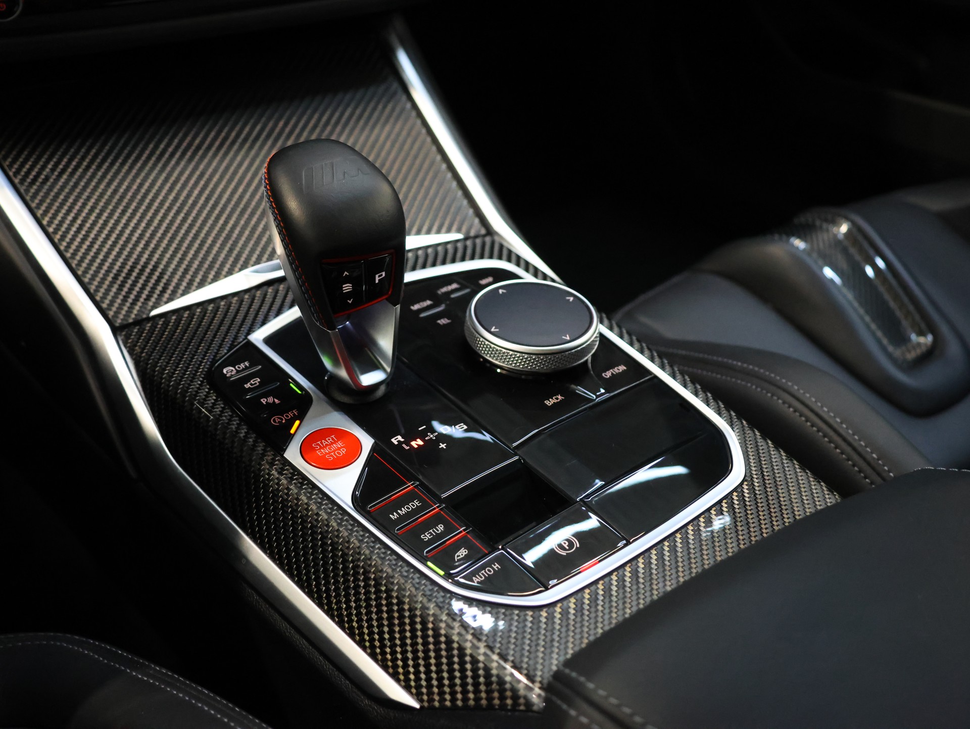 BMW M3 Touring xDrive Competition M *Individual Lackierung* *Carbon Packet* *M Carbon Schalensitze*-image-29