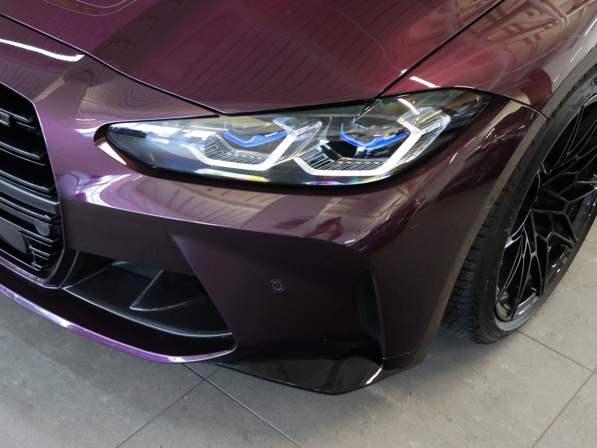 BMW M3 Touring xDrive Competition M *Individual Lackierung* *Carbon Packet* *M Carbon Schalensitze*-image-9