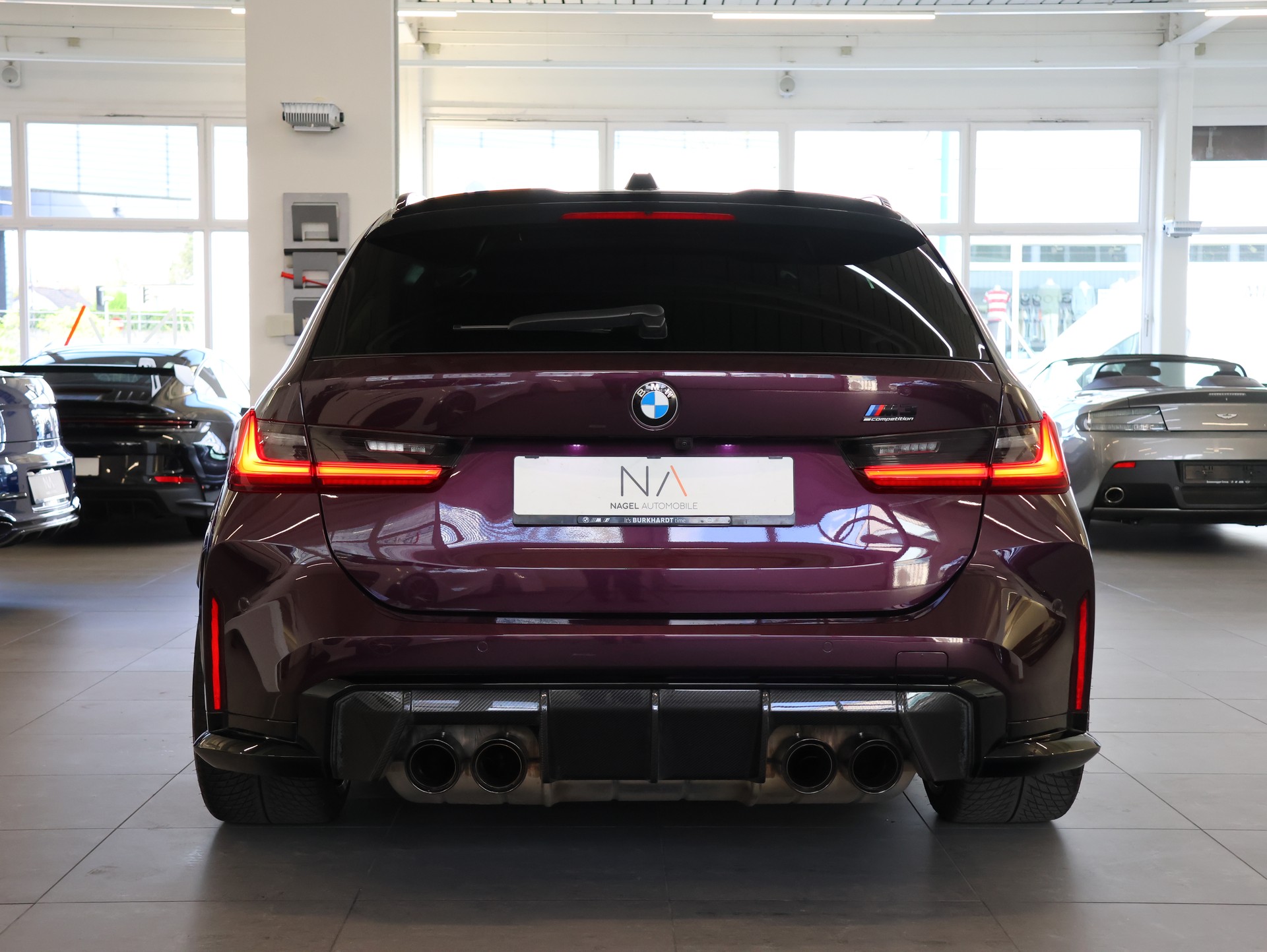 BMW M3 Touring xDrive Competition M *Individual Lackierung* *Carbon Packet* *M Carbon Schalensitze*-image-4