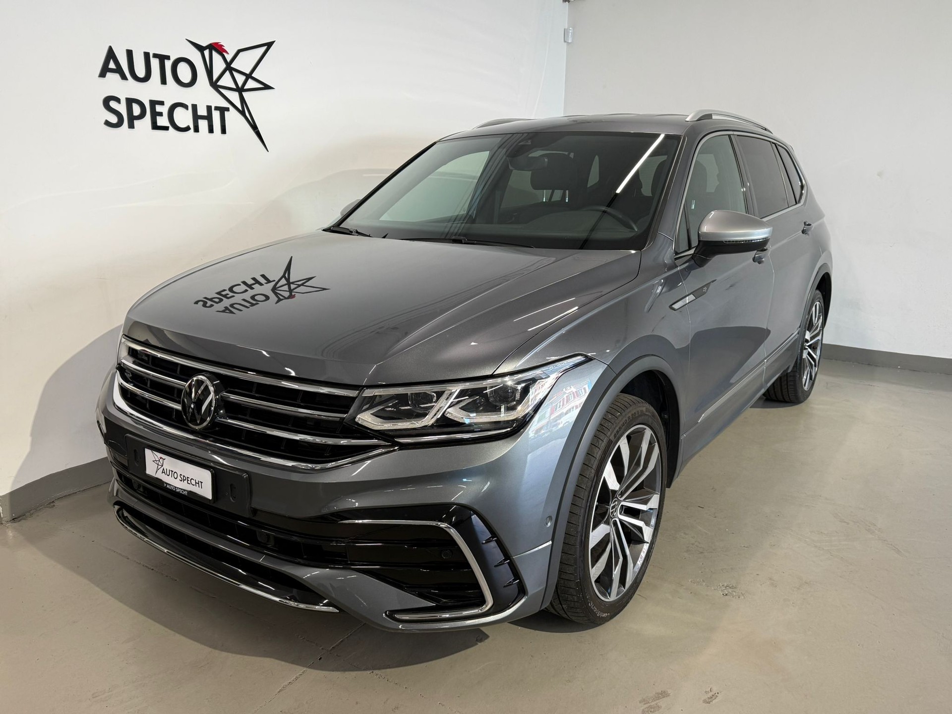 VW Tiguan Allspace 2.0TSI R-Line 4Motion DSG
