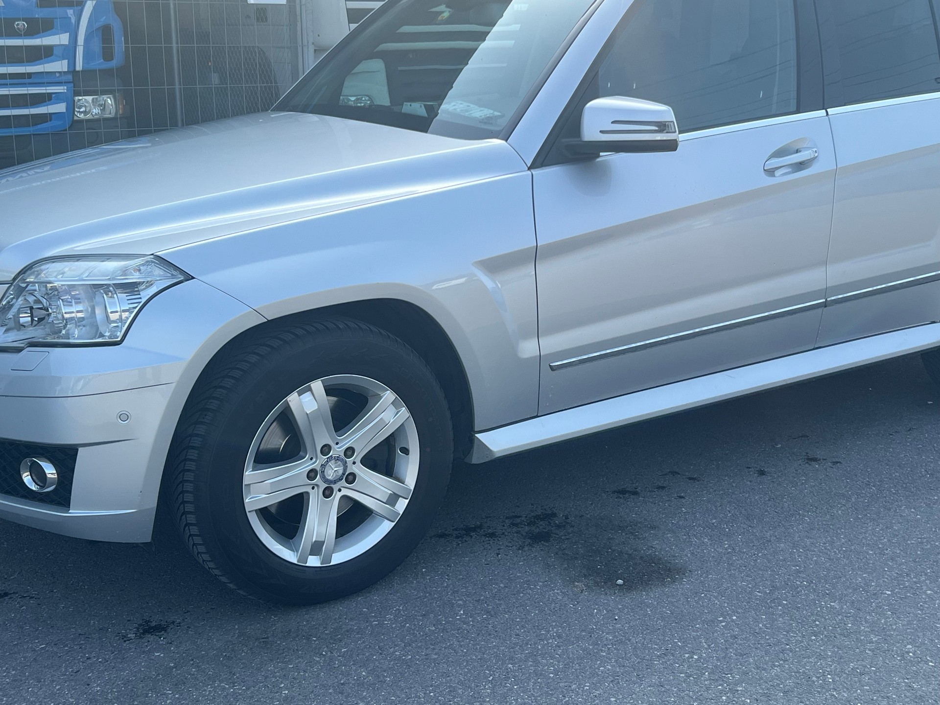 MERCEDES-BENZ GLK 350-image-5