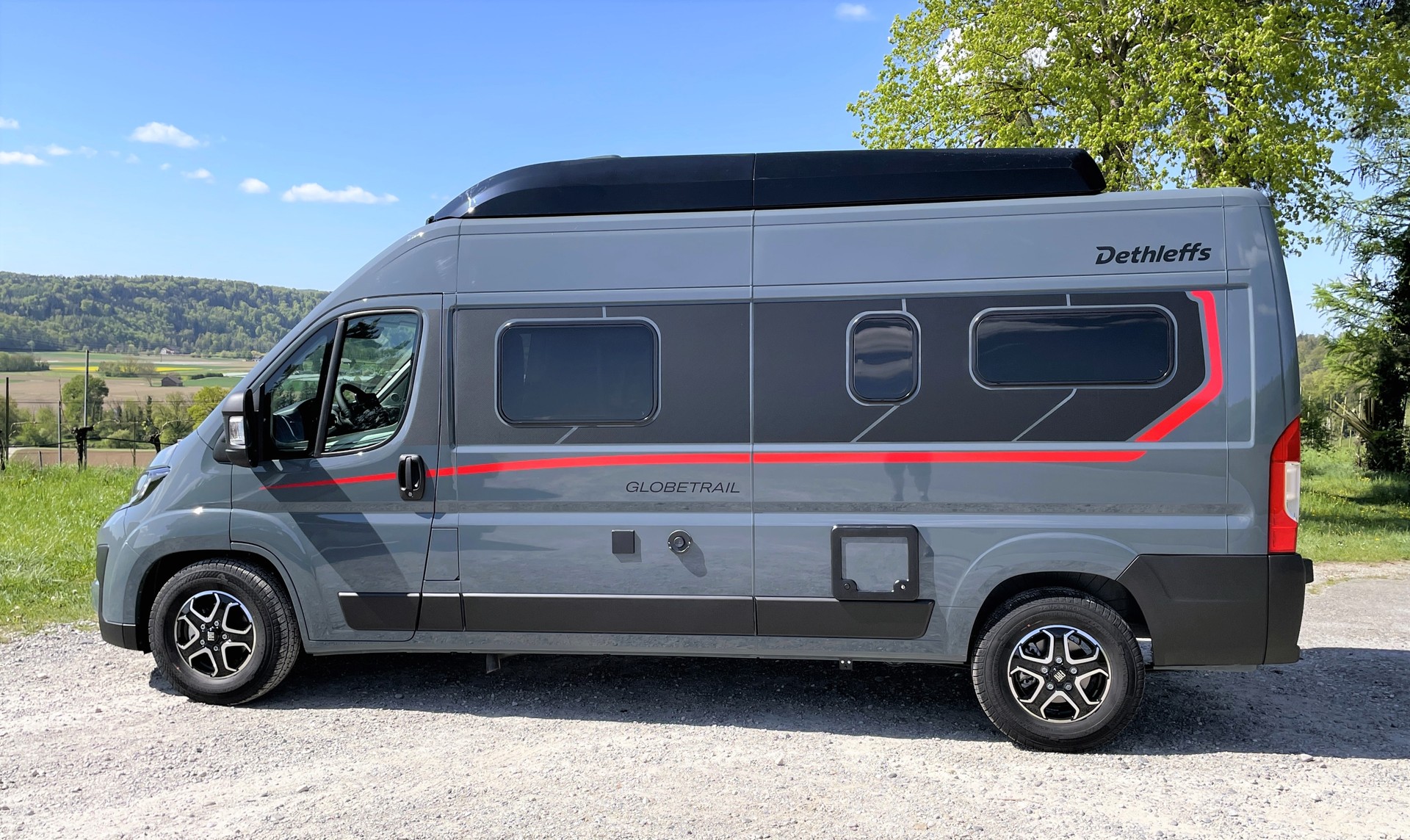 DETHLEFFS Globetrail 600 DS "95 Jahre Edition" auf Basis Fiat Ducato-image-8