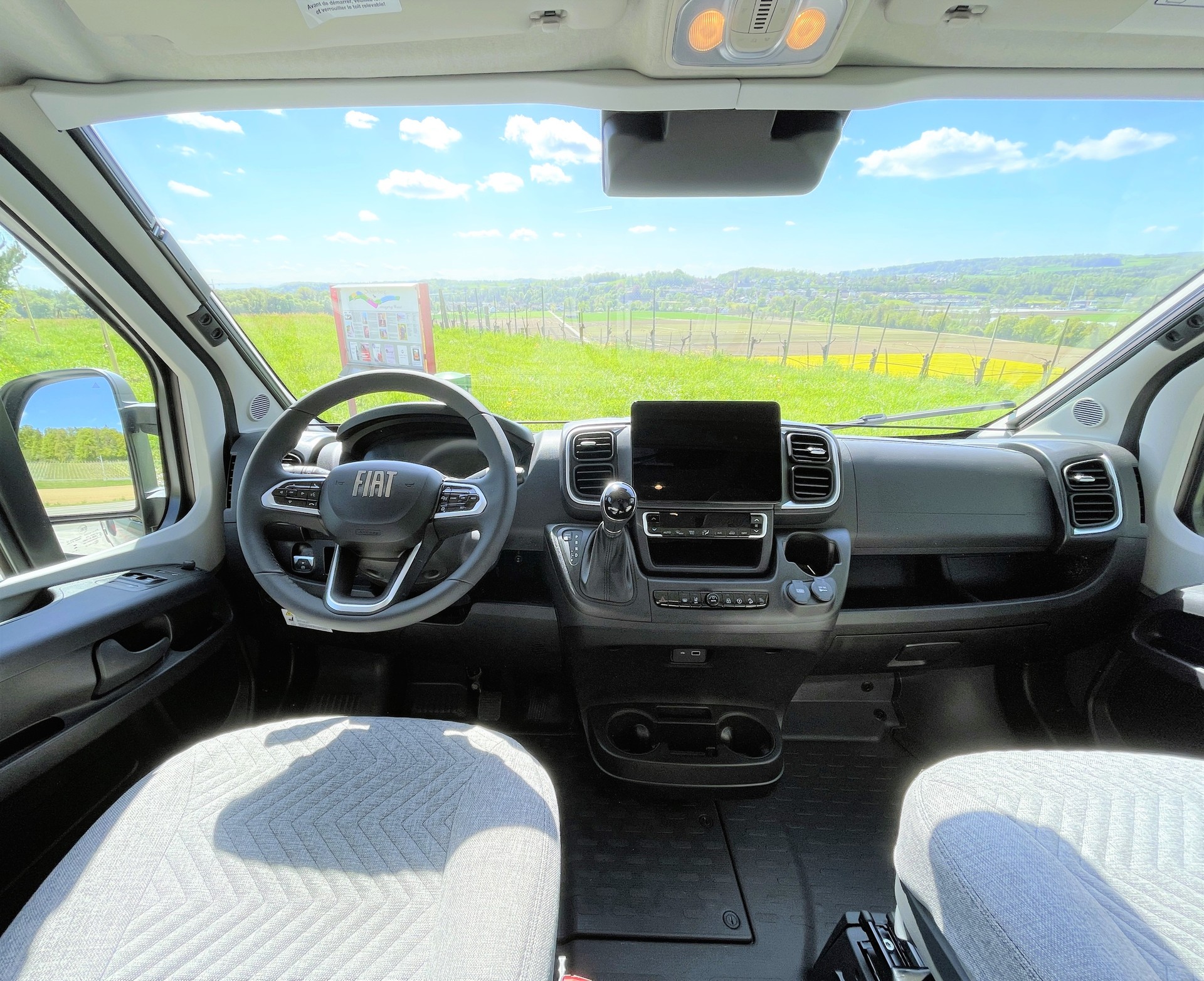DETHLEFFS Globetrail 600 DS "95 Jahre Edition" auf Basis Fiat Ducato-image-9