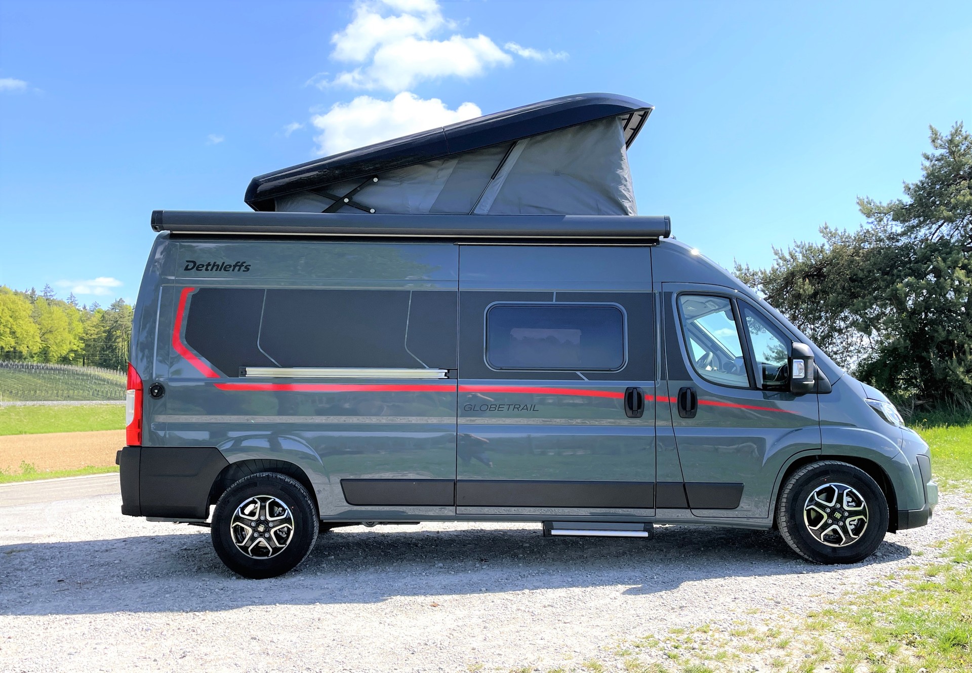 DETHLEFFS Globetrail 600 DS "95 Jahre Edition" auf Basis Fiat Ducato-image-4