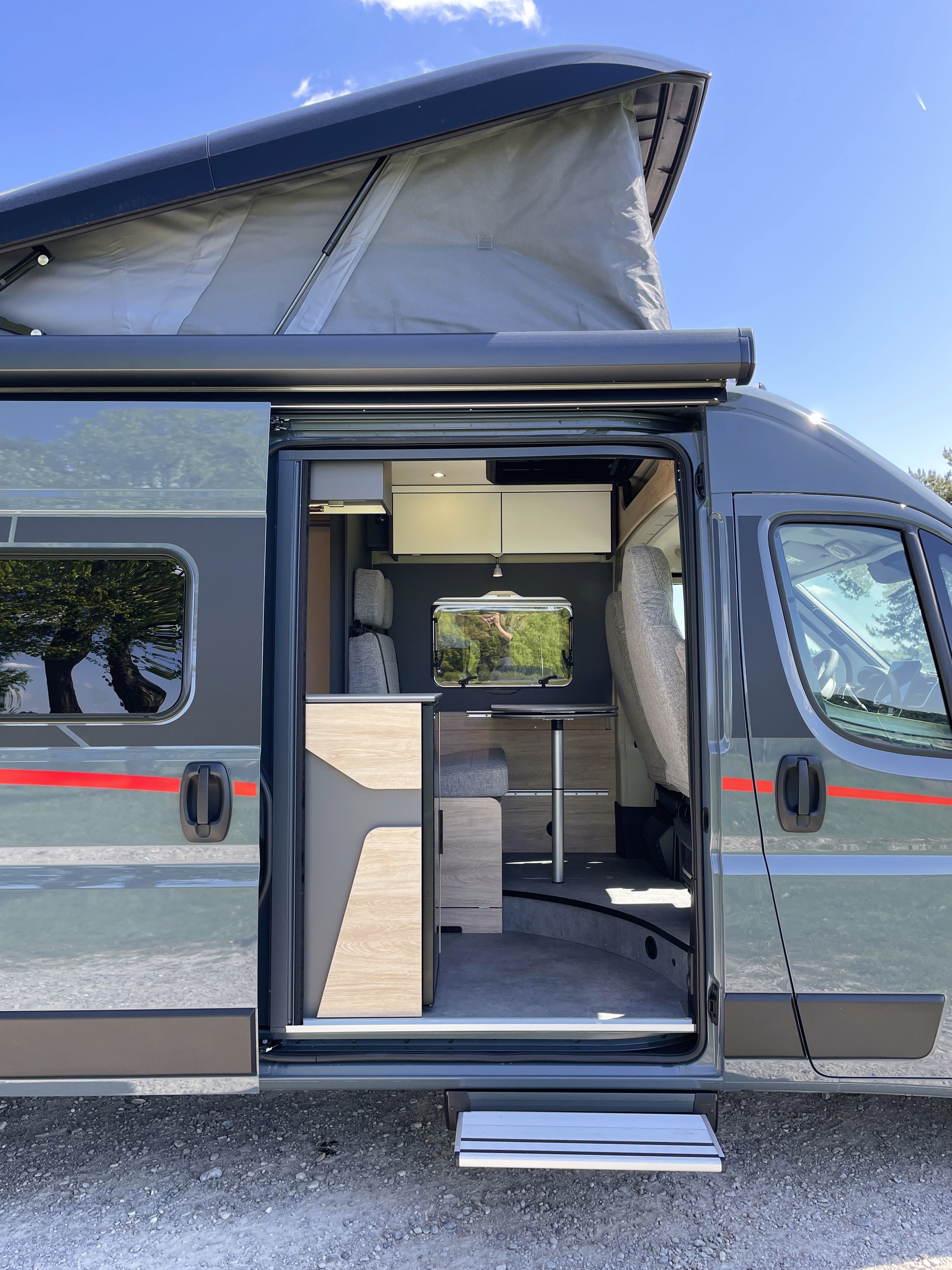 DETHLEFFS Globetrail 600 DS "95 Jahre Edition" auf Basis Fiat Ducato-image-11