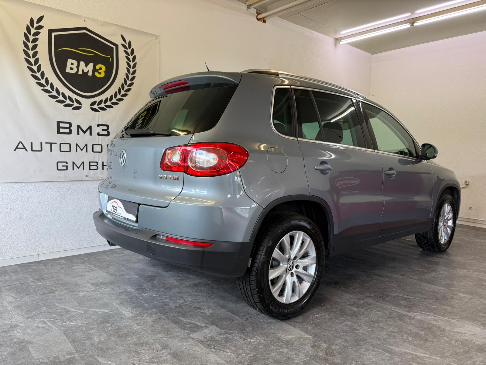 VW Tiguan 2.0 TSI Sport&Style Tiptronic-image-3