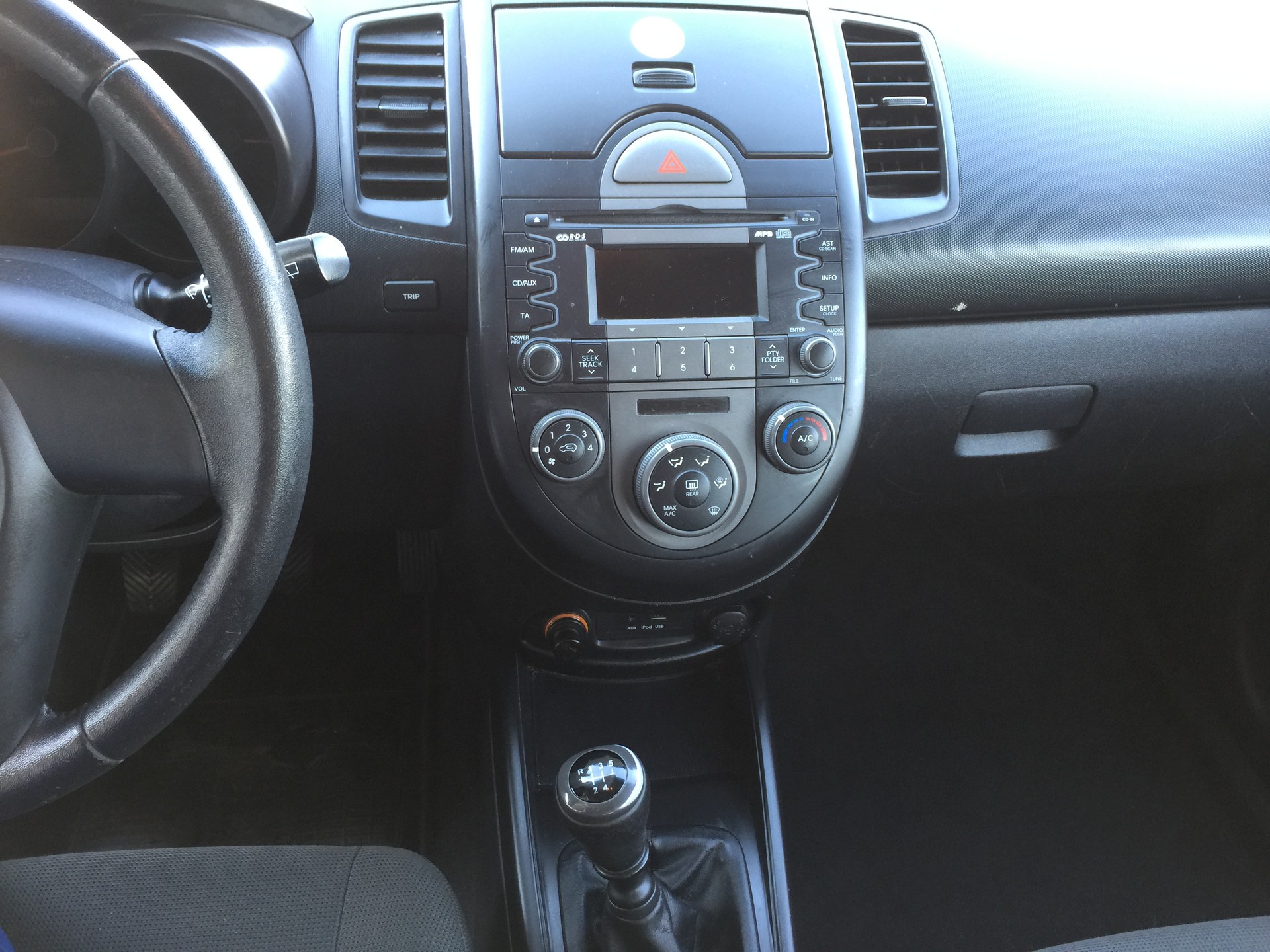 KIA Soul 1.6 CVVT Trend-image-12