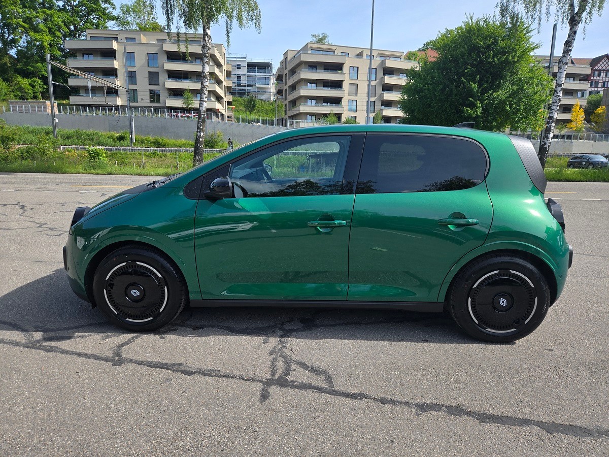 RENAULT Twingo E-Tech Urban Range techno-image-1