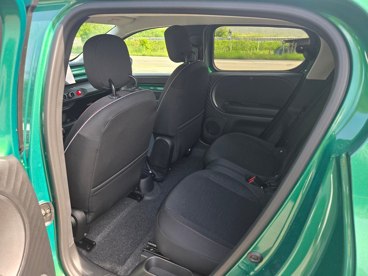 RENAULT Twingo E-Tech Urban Range techno-image-6