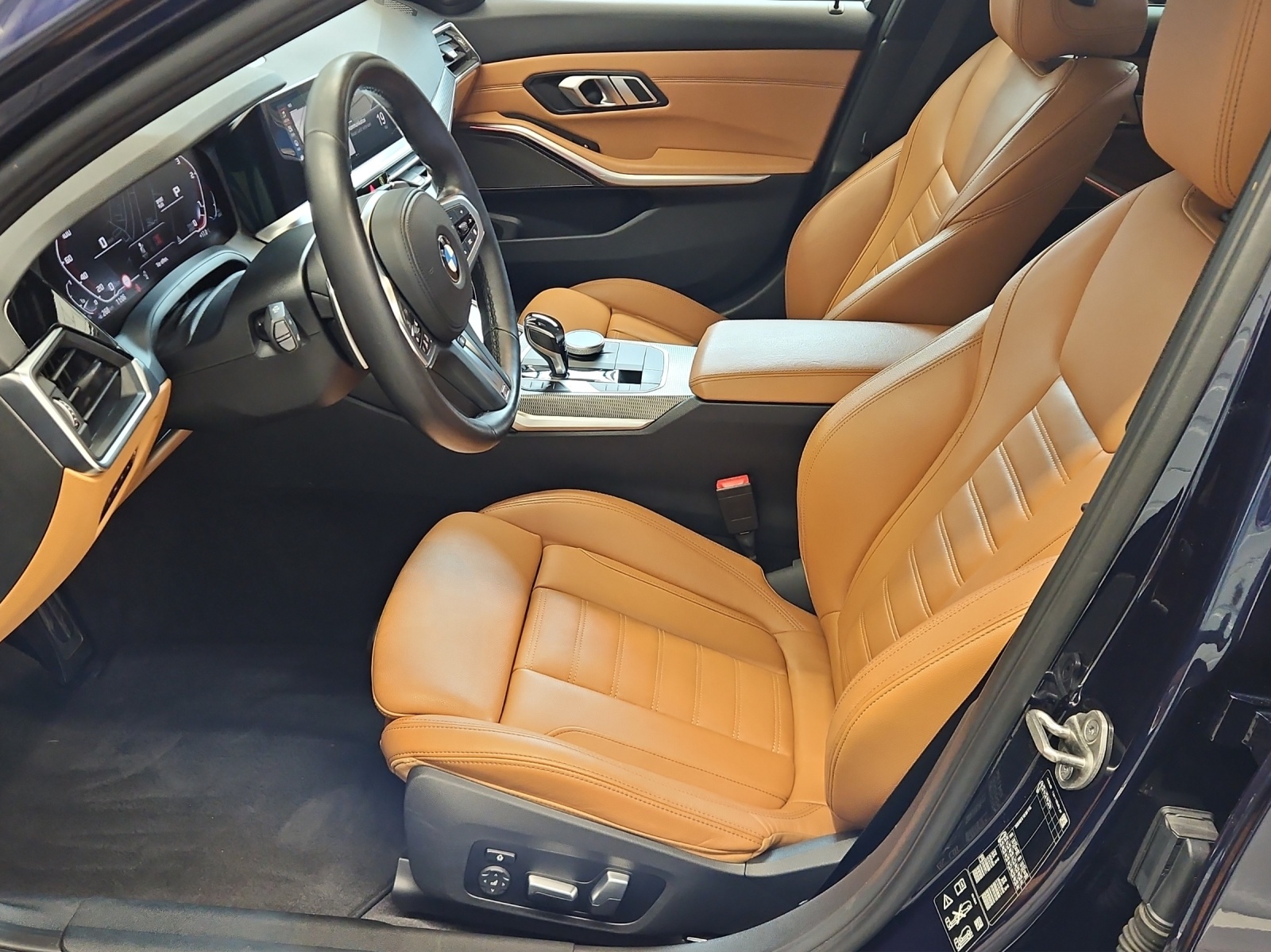 BMW M340d xDrive Touring 48V-image-9