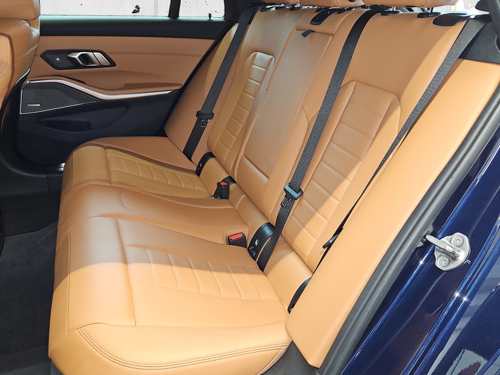BMW M340d xDrive Touring 48V-image-10