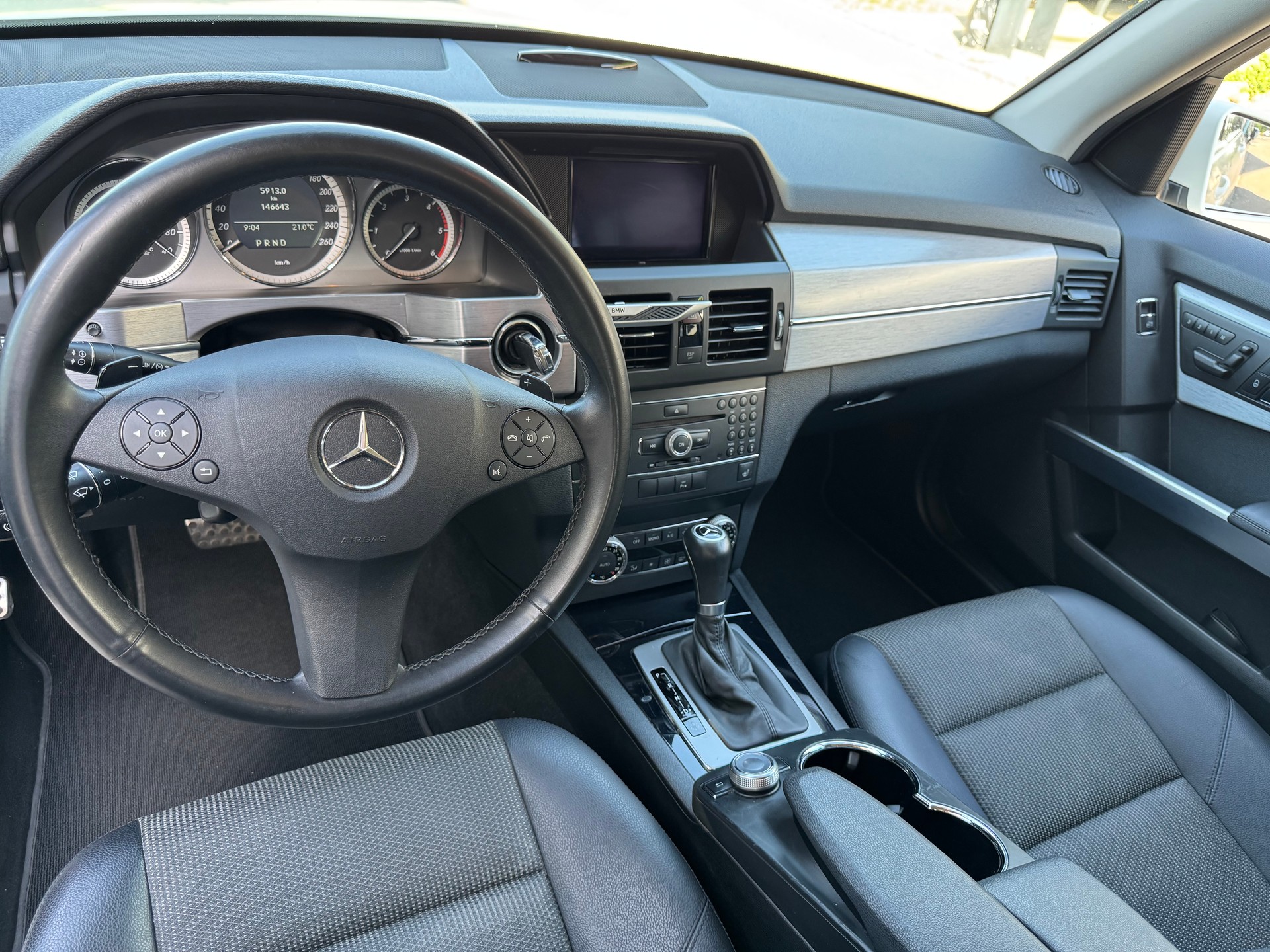 MERCEDES-BENZ GLK 250 CDI BlueEF 4matic-image-4