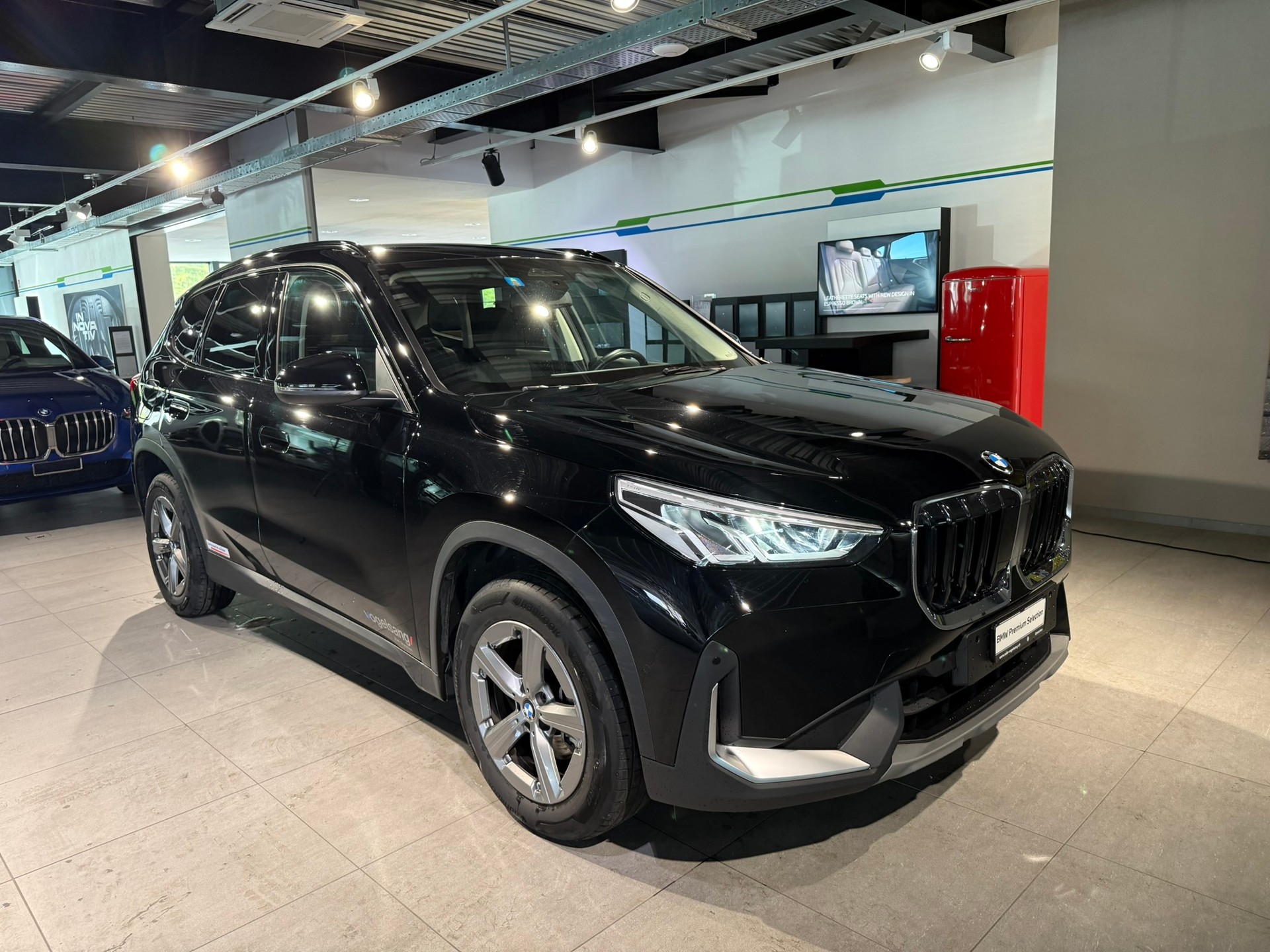 BMW X1 sDrive 18i-image-6