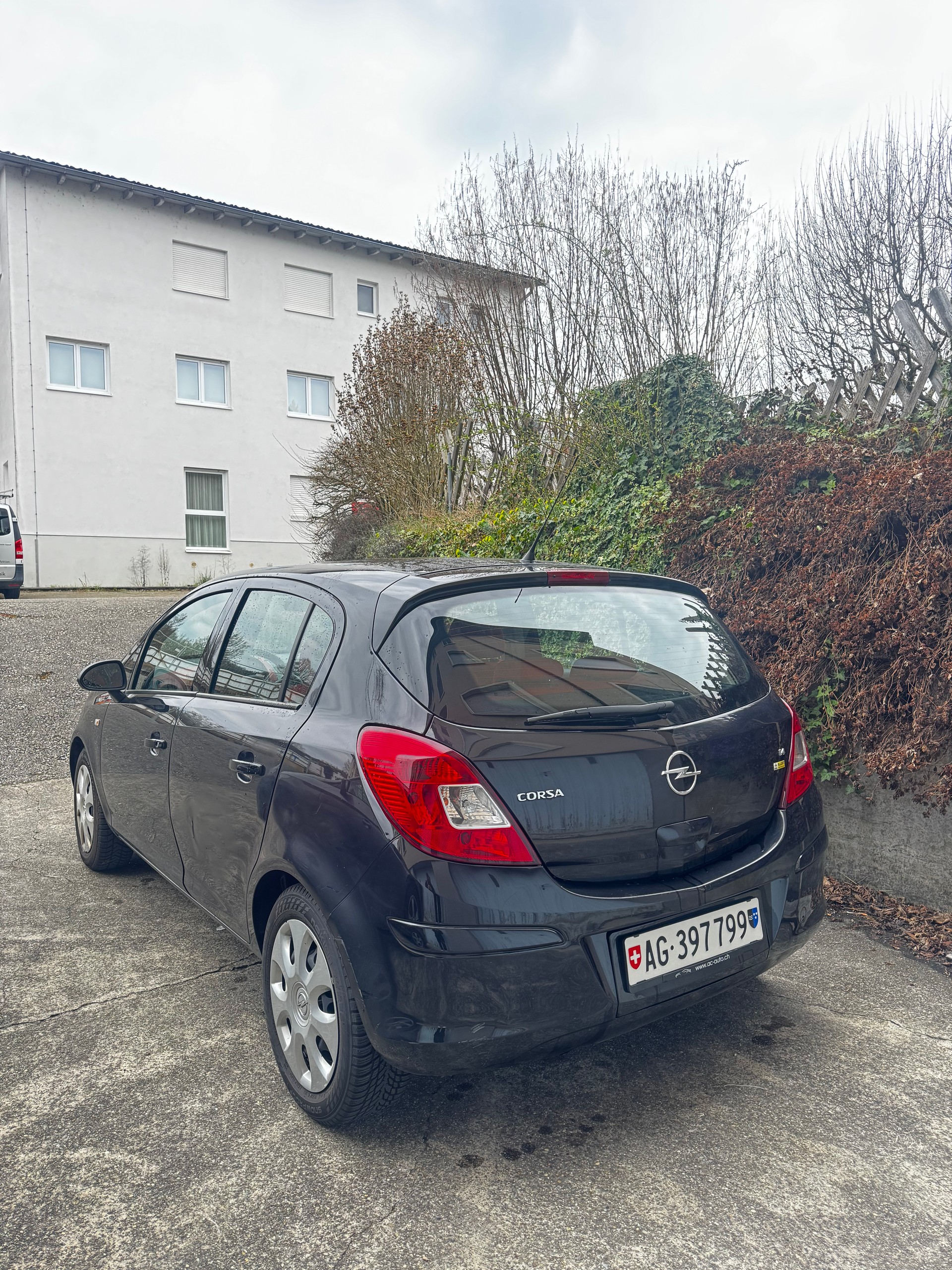 OPEL 1.4i 16V TP Enjoy-image-1