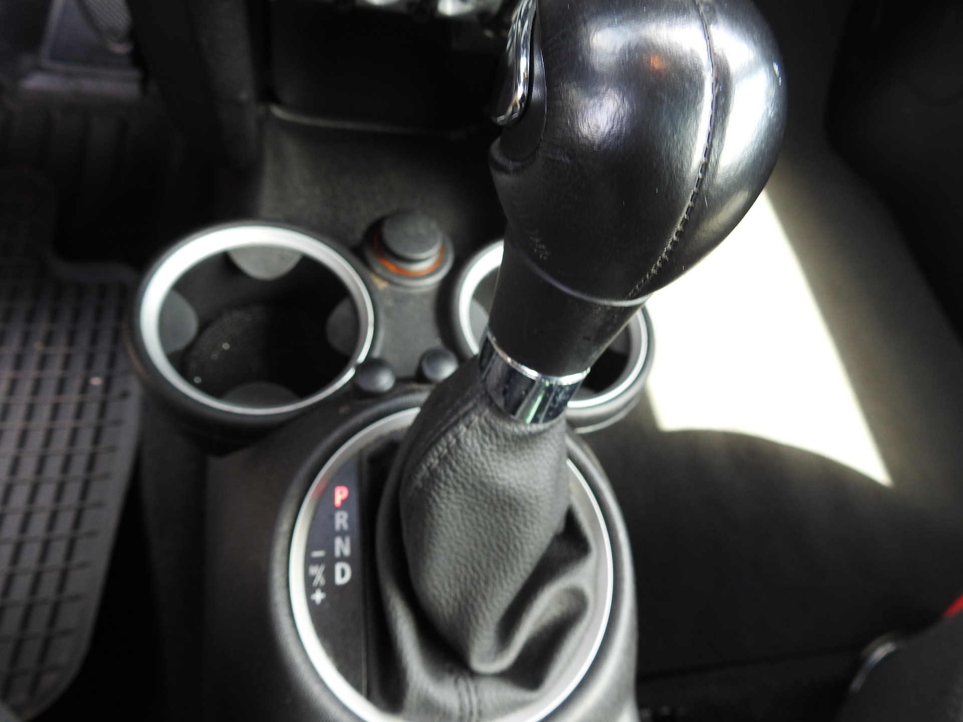 MINI Cooper Cabriolet Steptronic-image-18