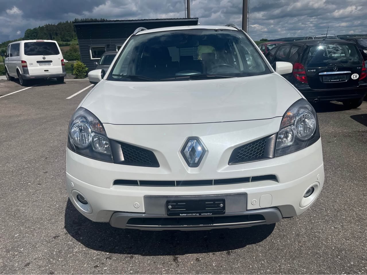 RENAULT Koleos 2.0 dCi Dynamique 4x4 Automatic-image-0