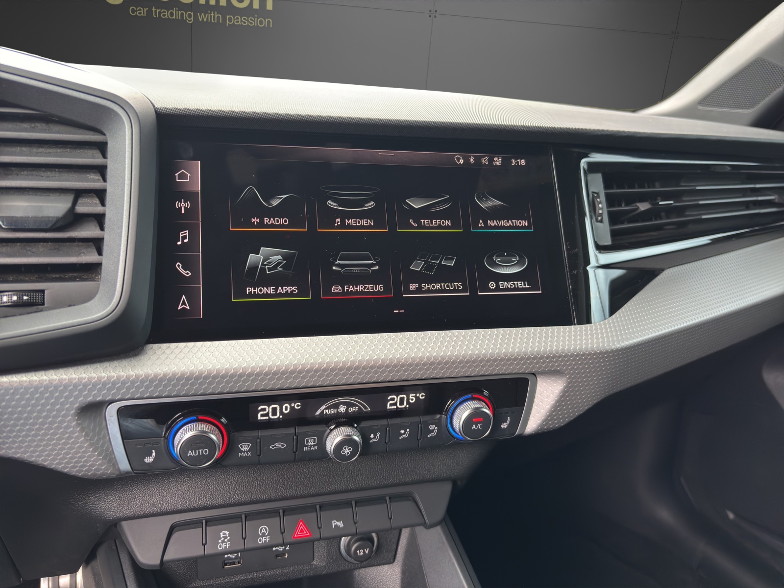 AUDI A1 Sportback 30 TFSI S-tronic-image-8