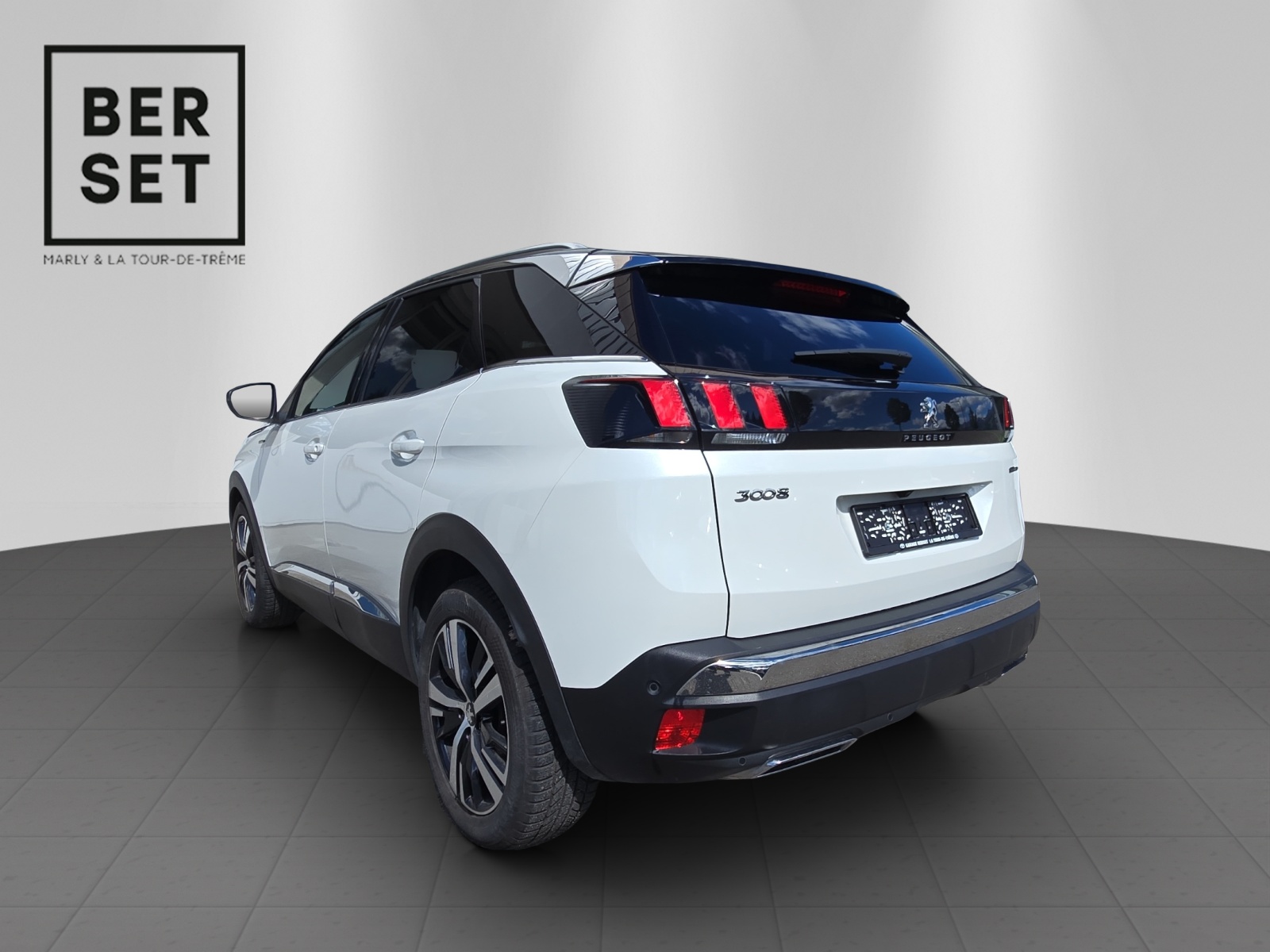 PEUGEOT 3008 1.6 PureTech GT Line-image-2