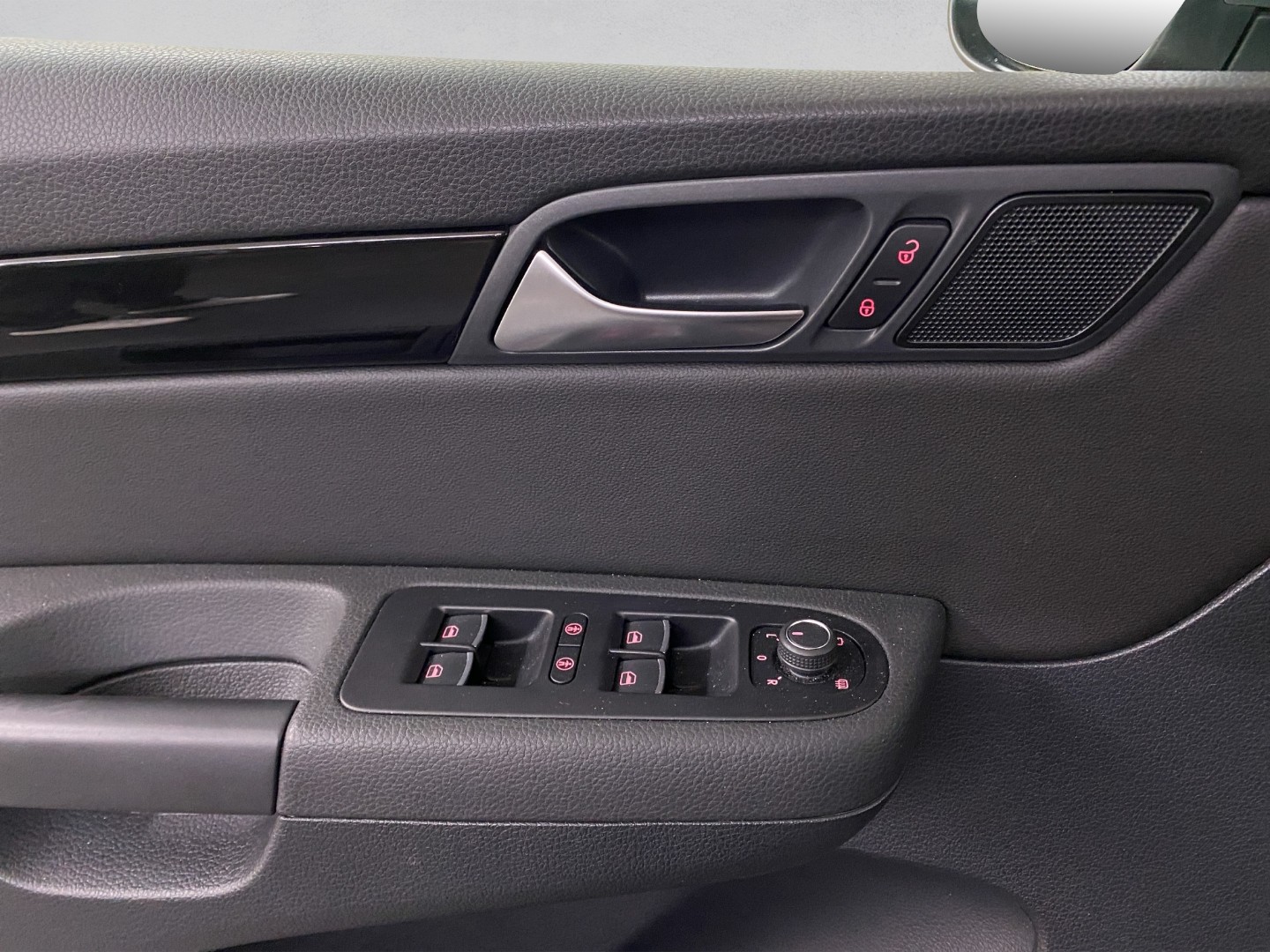 SEAT Alhambra 1.4 TSI DSG Hola FR-image-15