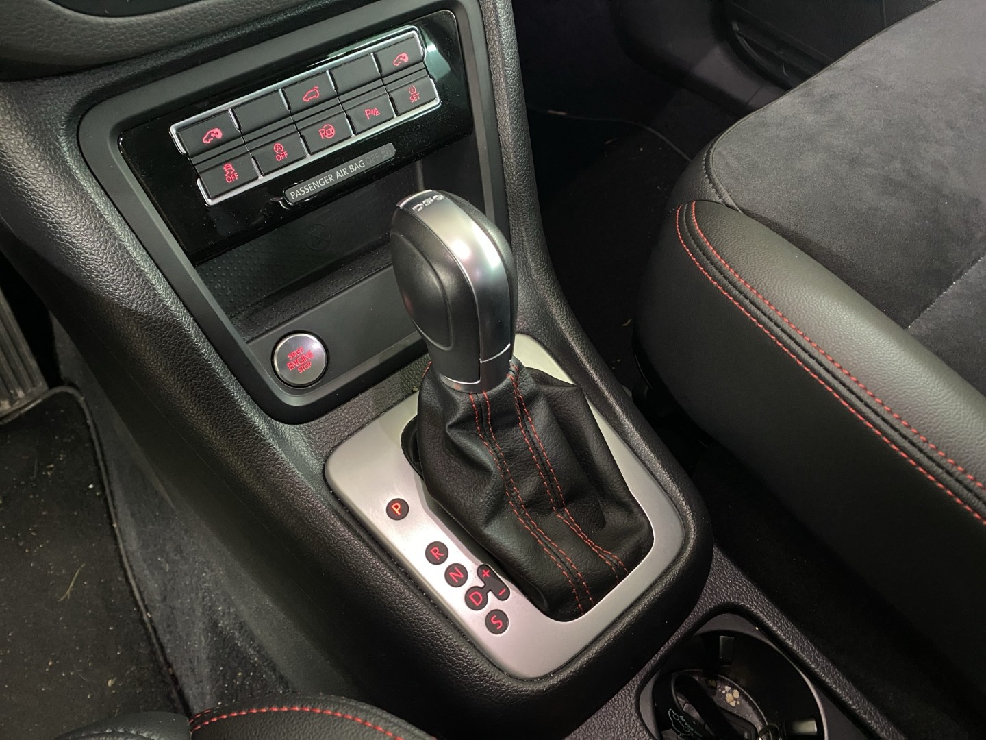 SEAT Alhambra 1.4 TSI DSG Hola FR-image-12