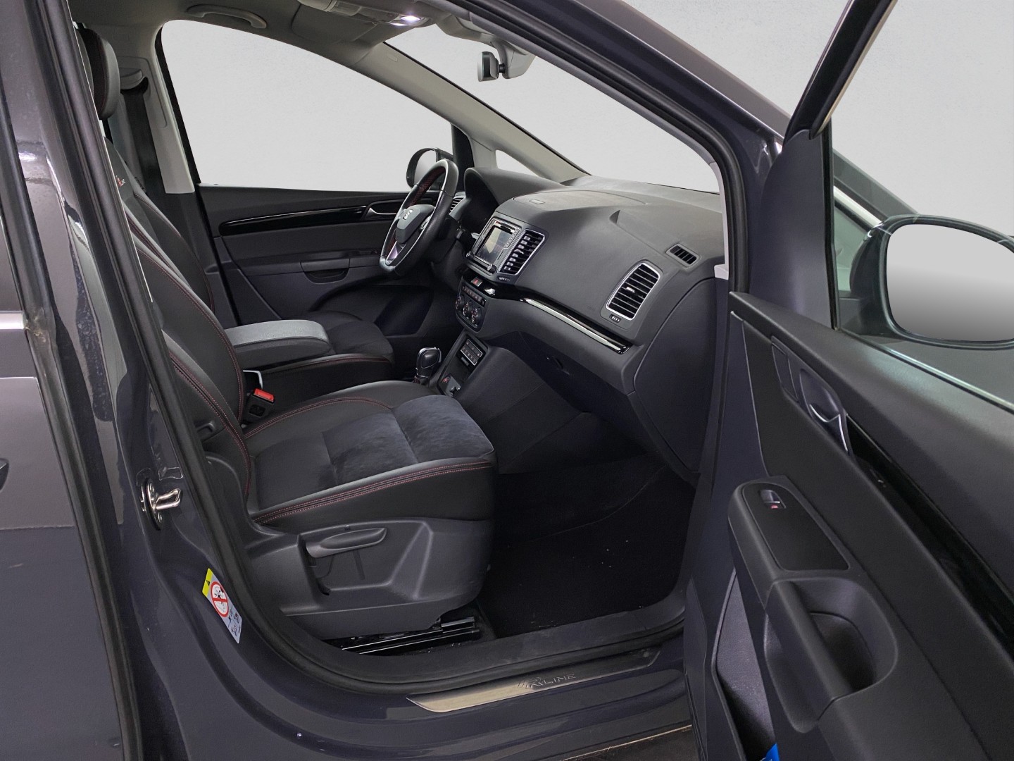 SEAT Alhambra 1.4 TSI DSG Hola FR-image-19
