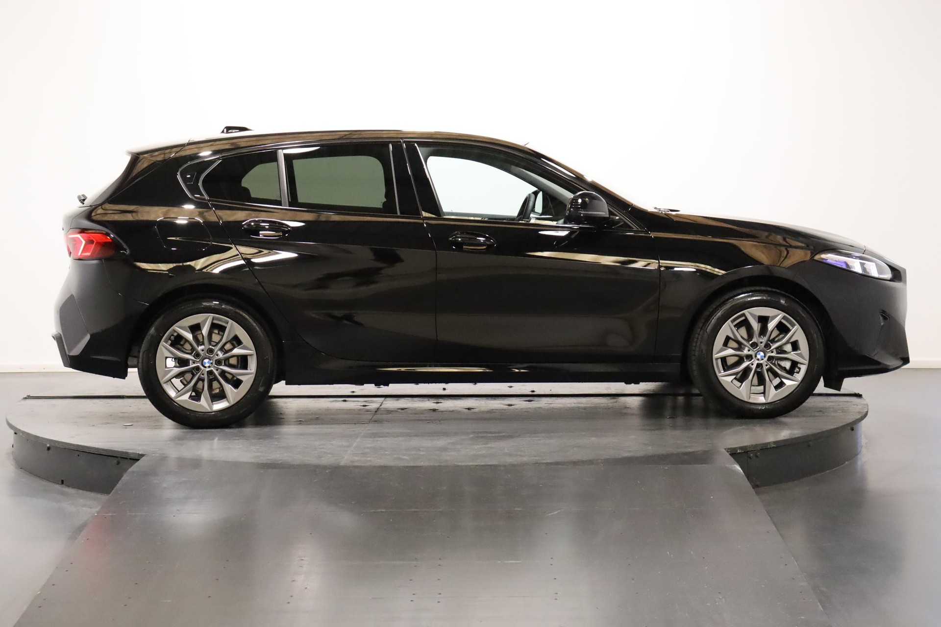BMW 116-image-3