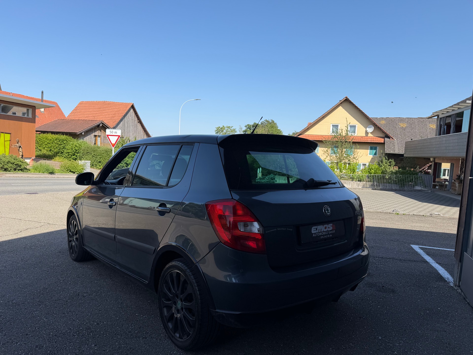SKODA Fabia 1.2 TSI Monte Carlo-image-5