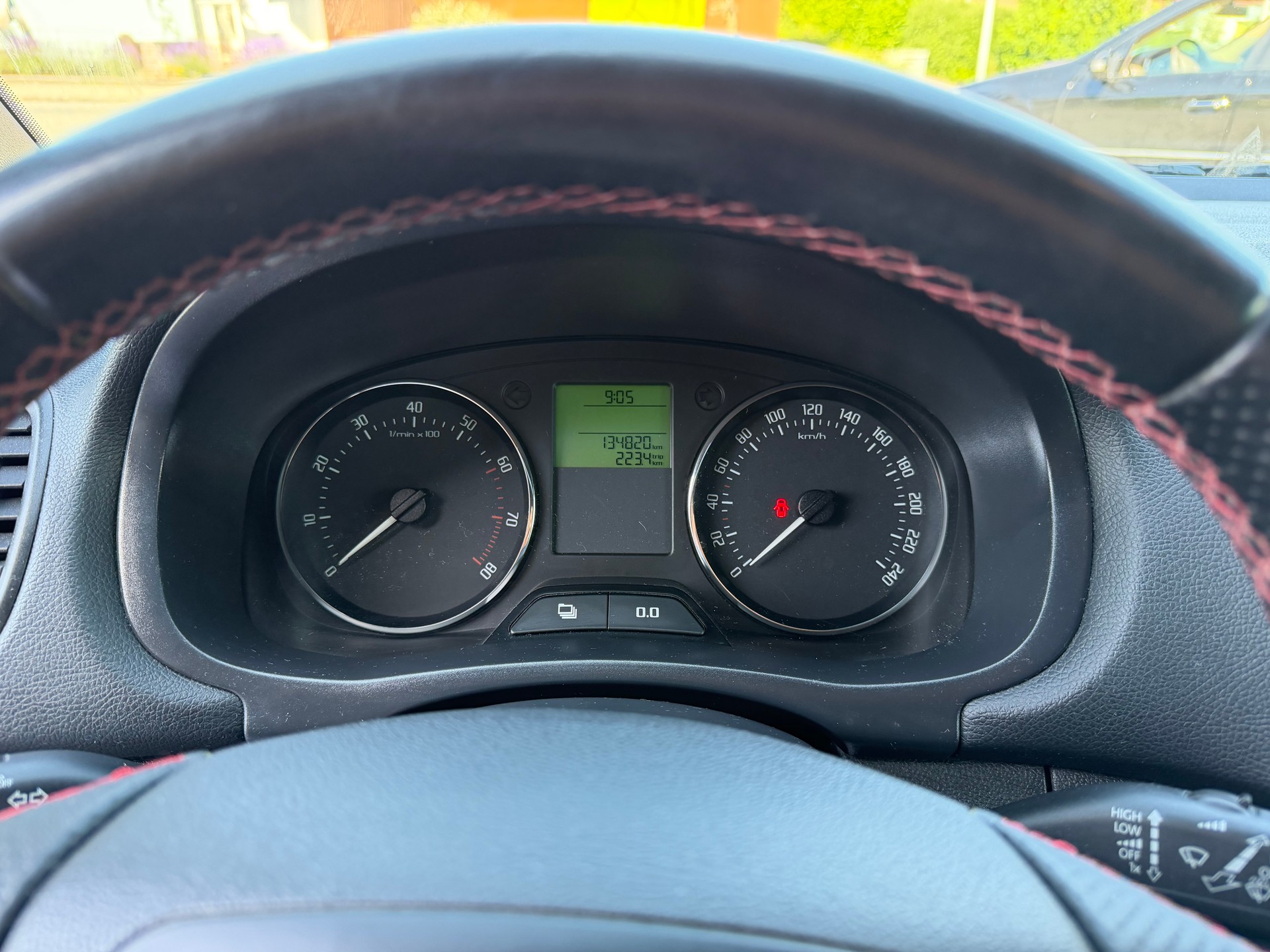 SKODA Fabia 1.2 TSI Monte Carlo-image-12