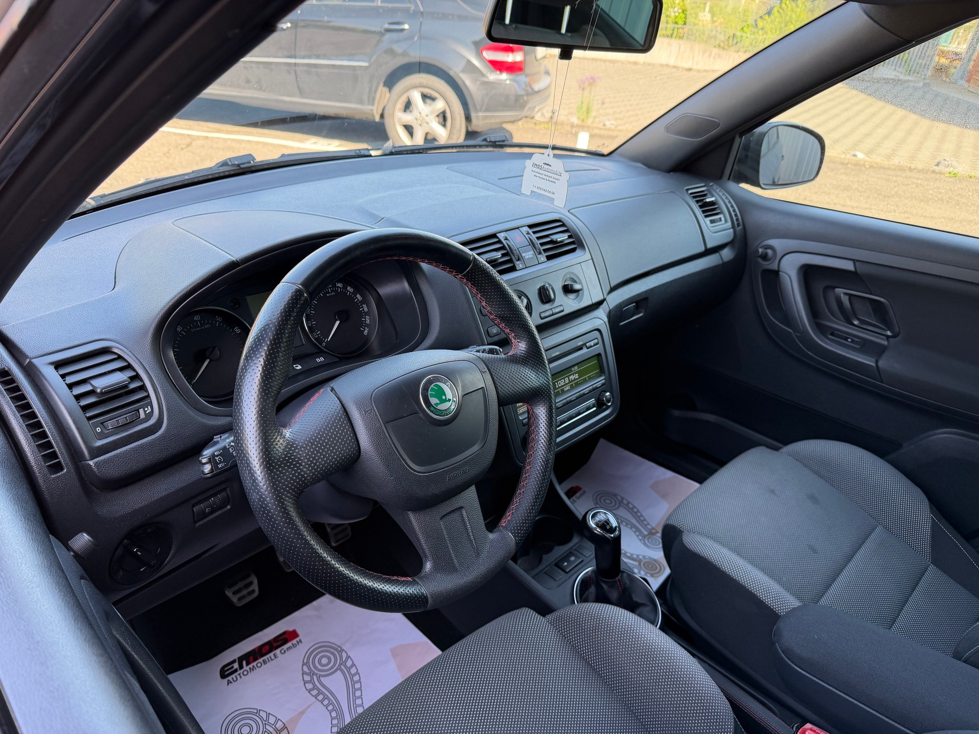 SKODA Fabia 1.2 TSI Monte Carlo-image-9