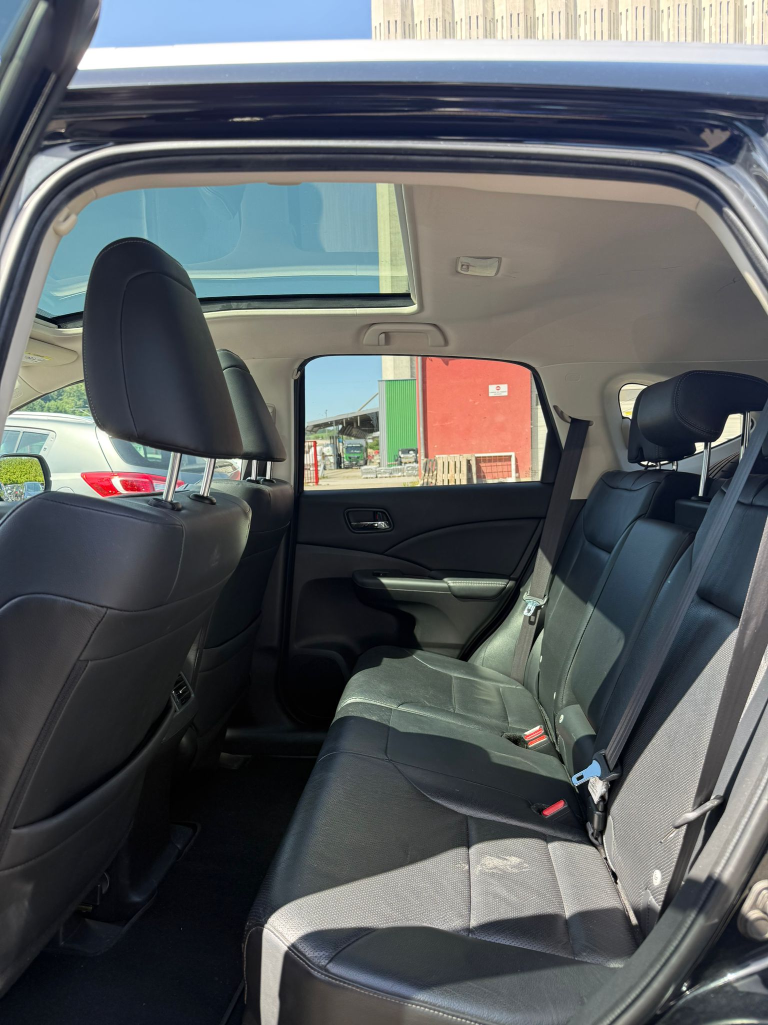 HONDA CR-V 2.2 i-DTEC Executive 4WD Automatic-image-5