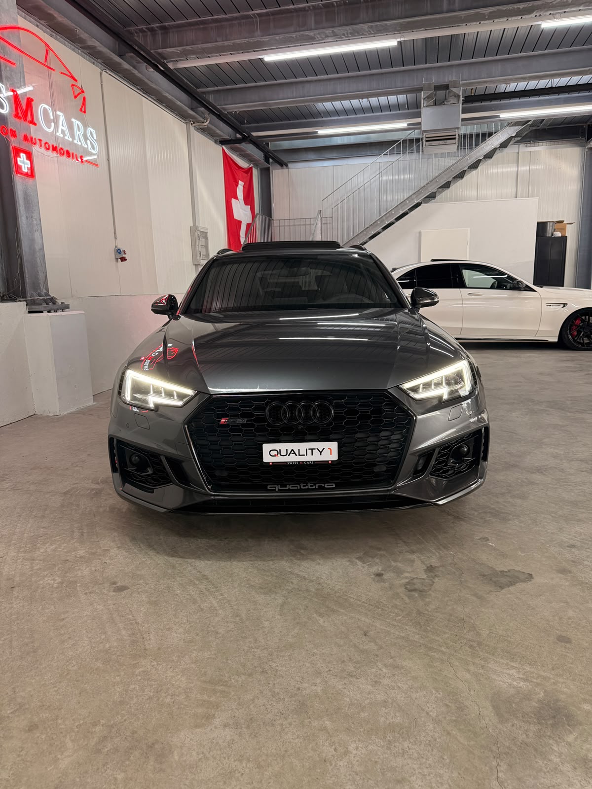 AUDI RS4 Avant 2.9 TFSI quattro tiptronic-showroom-element-1