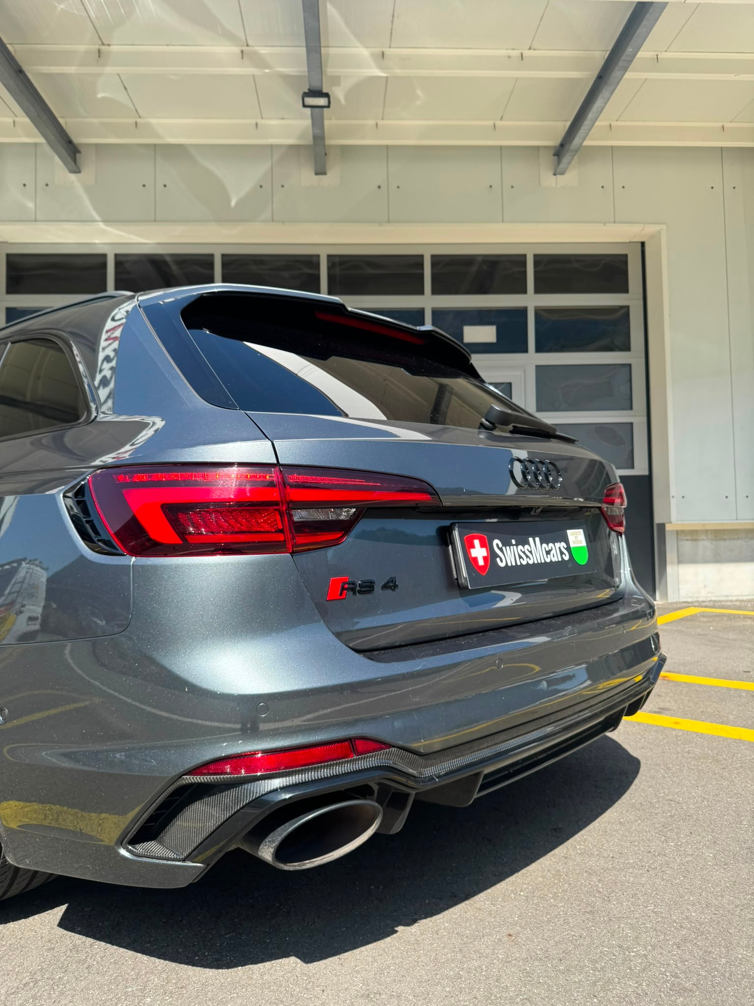 AUDI RS4 Avant 2.9 TFSI quattro tiptronic-image-6