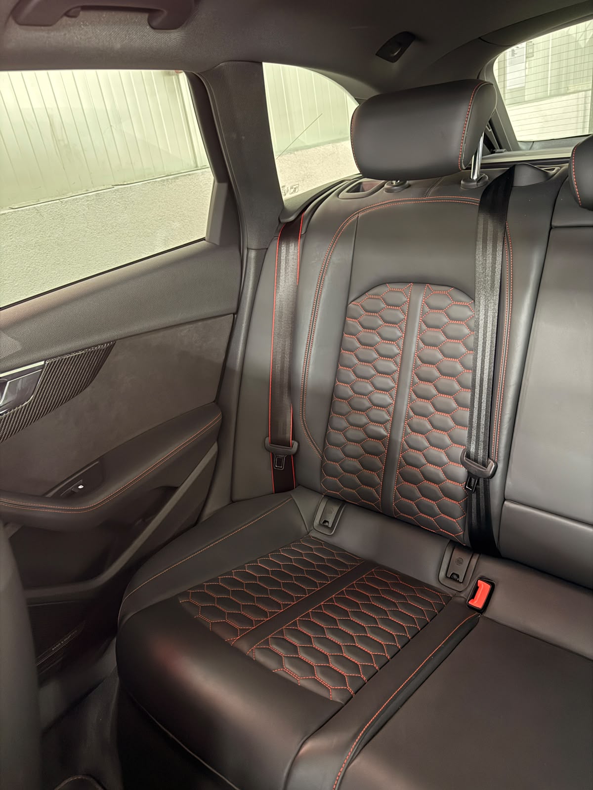 AUDI RS4 Avant 2.9 TFSI quattro tiptronic-image-14