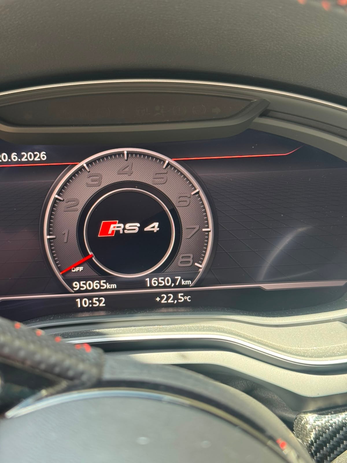 AUDI RS4 Avant 2.9 TFSI quattro tiptronic-image-19