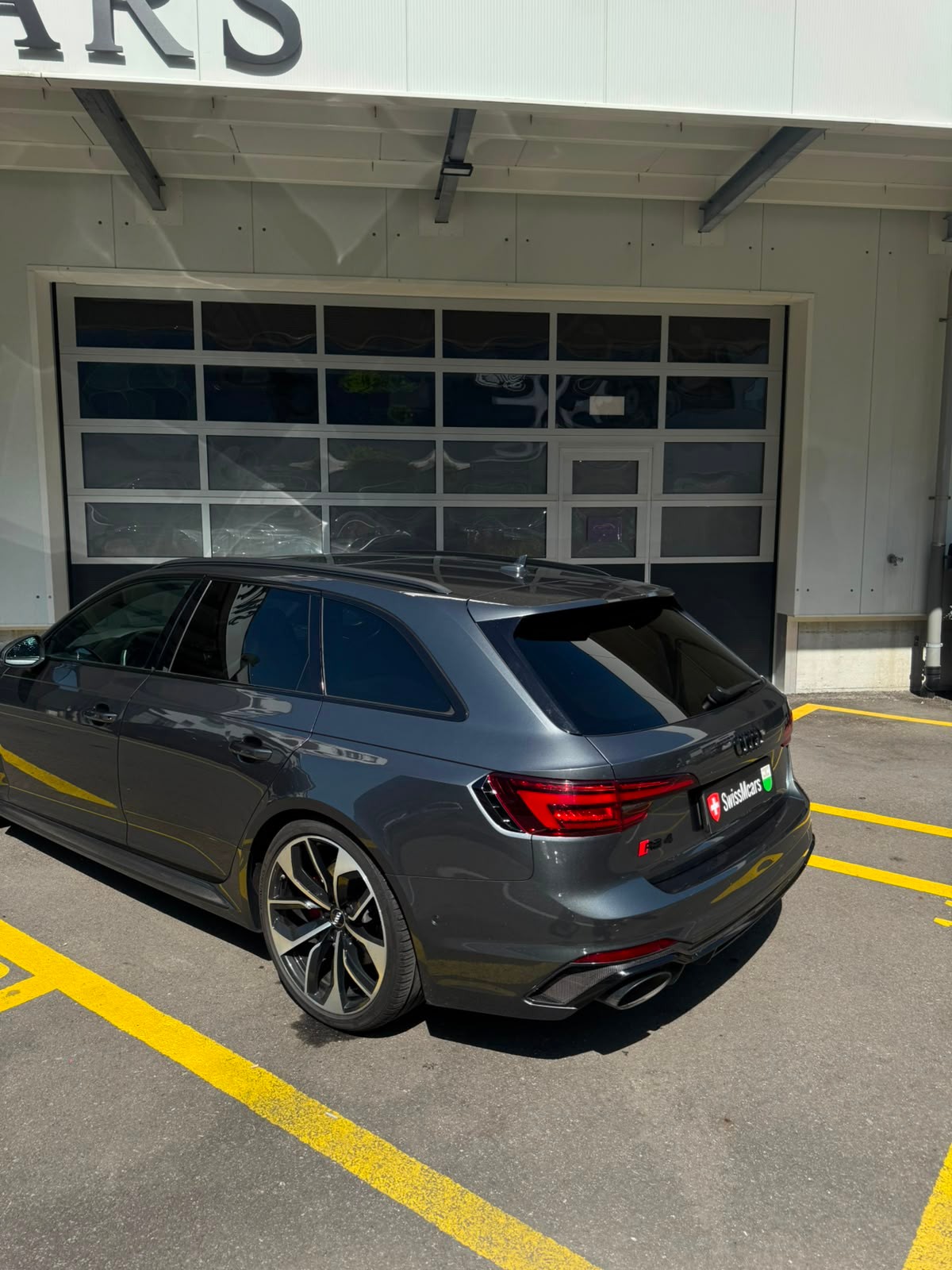AUDI RS4 Avant 2.9 TFSI quattro tiptronic-image-23