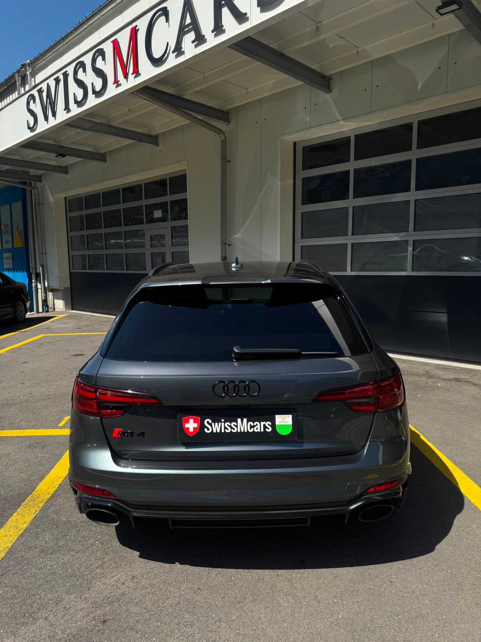 AUDI RS4 Avant 2.9 TFSI quattro tiptronic-image-8