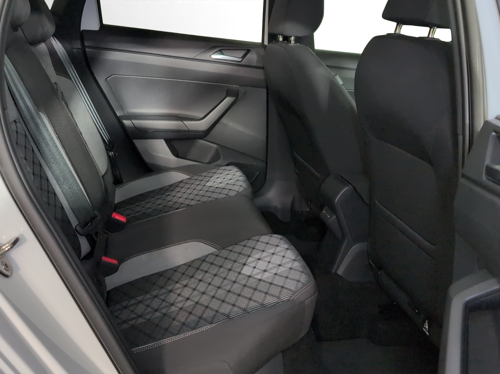 VW Polo 1.0 TSI R-Line DSG-image-8