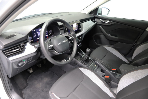 SKODA Kamiq 1.0 TSI Selection-image-7