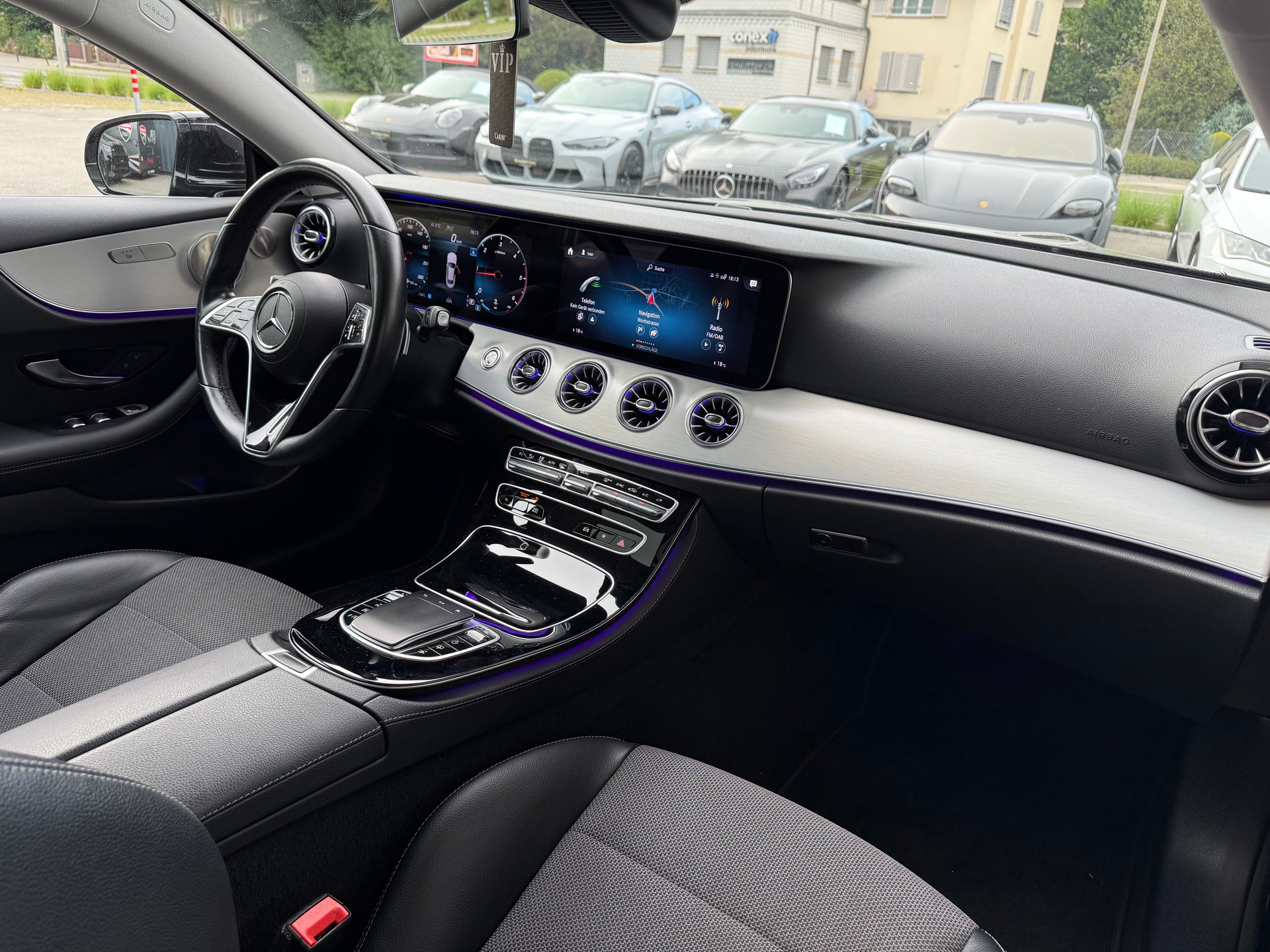MERCEDES-BENZ E 220 d Coupé Avantgarde 9G-Tronic-image-6