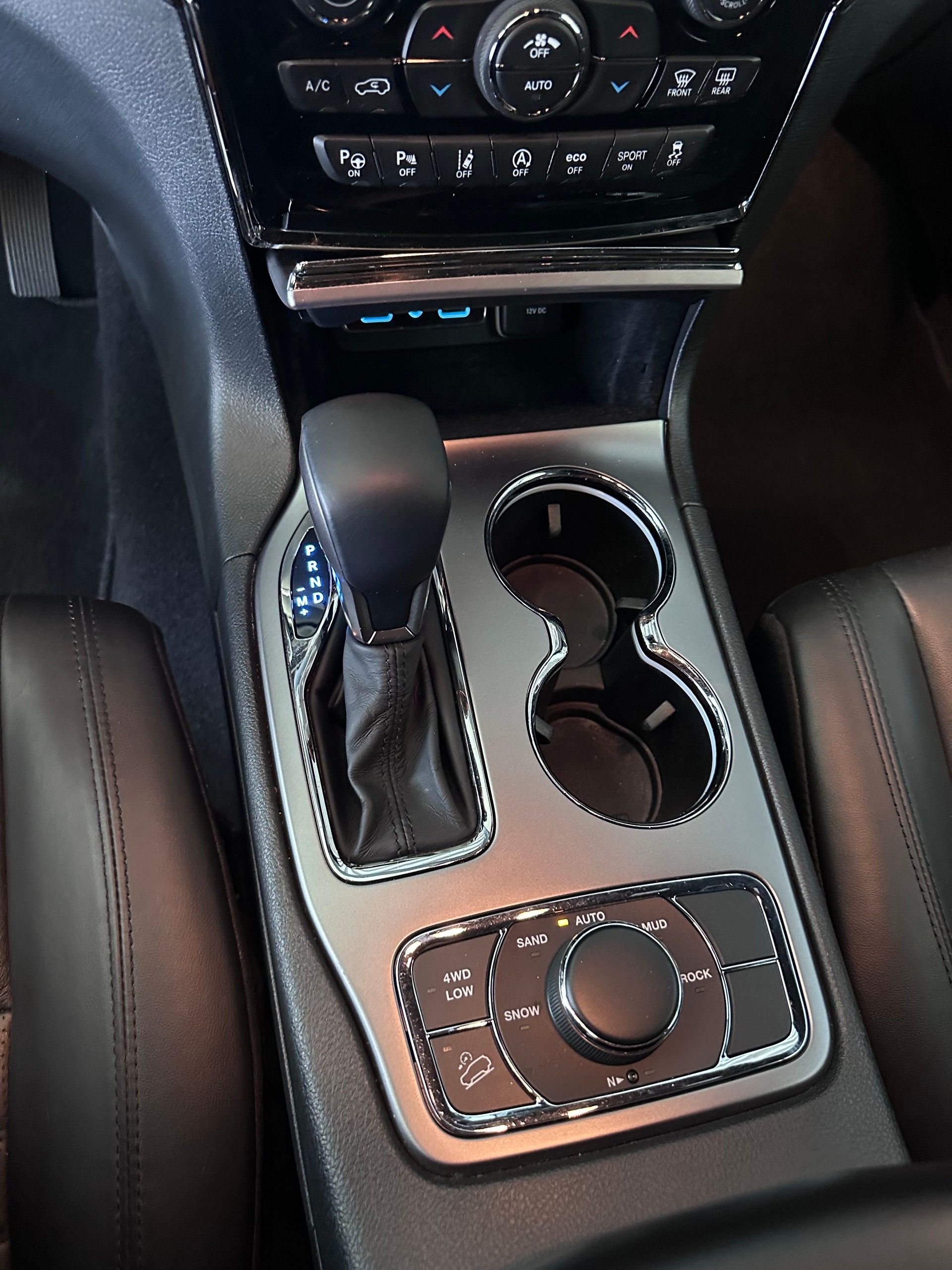JEEP Grand Cherokee 3.0 CRD 250 Limited-image-15