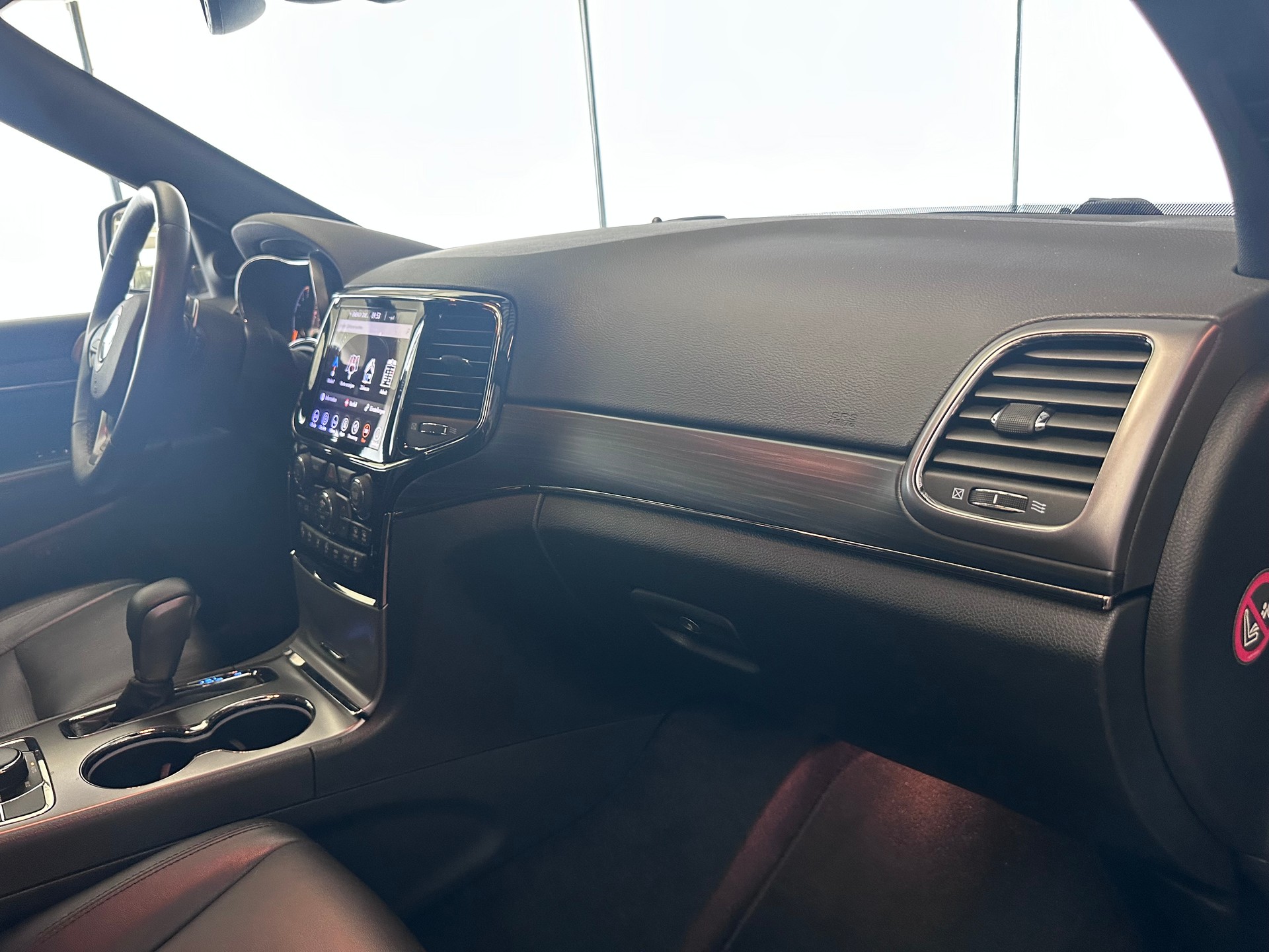 JEEP Grand Cherokee 3.0 CRD 250 Limited-image-27