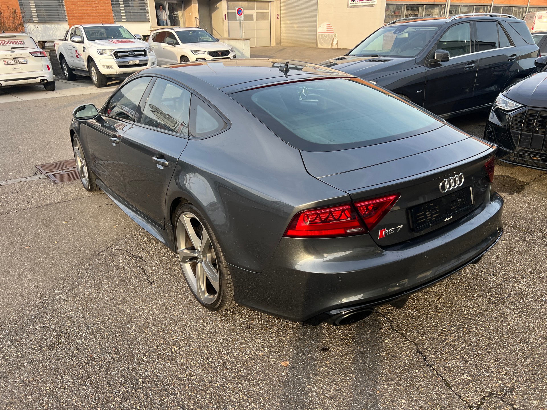 AUDI RS7 Sportback 4.0 TFSI V8 quattro S-tronic-image-2