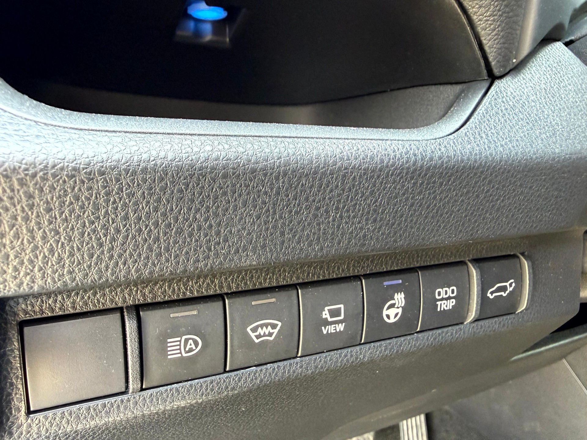 TOYOTA RAV-4 2.5 HSD Style e-CVT 2WD-image-19