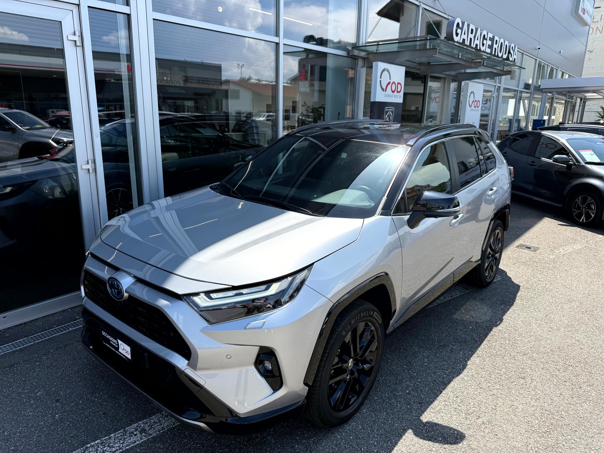 TOYOTA RAV-4 2.5 HSD Style e-CVT 2WD-image-0