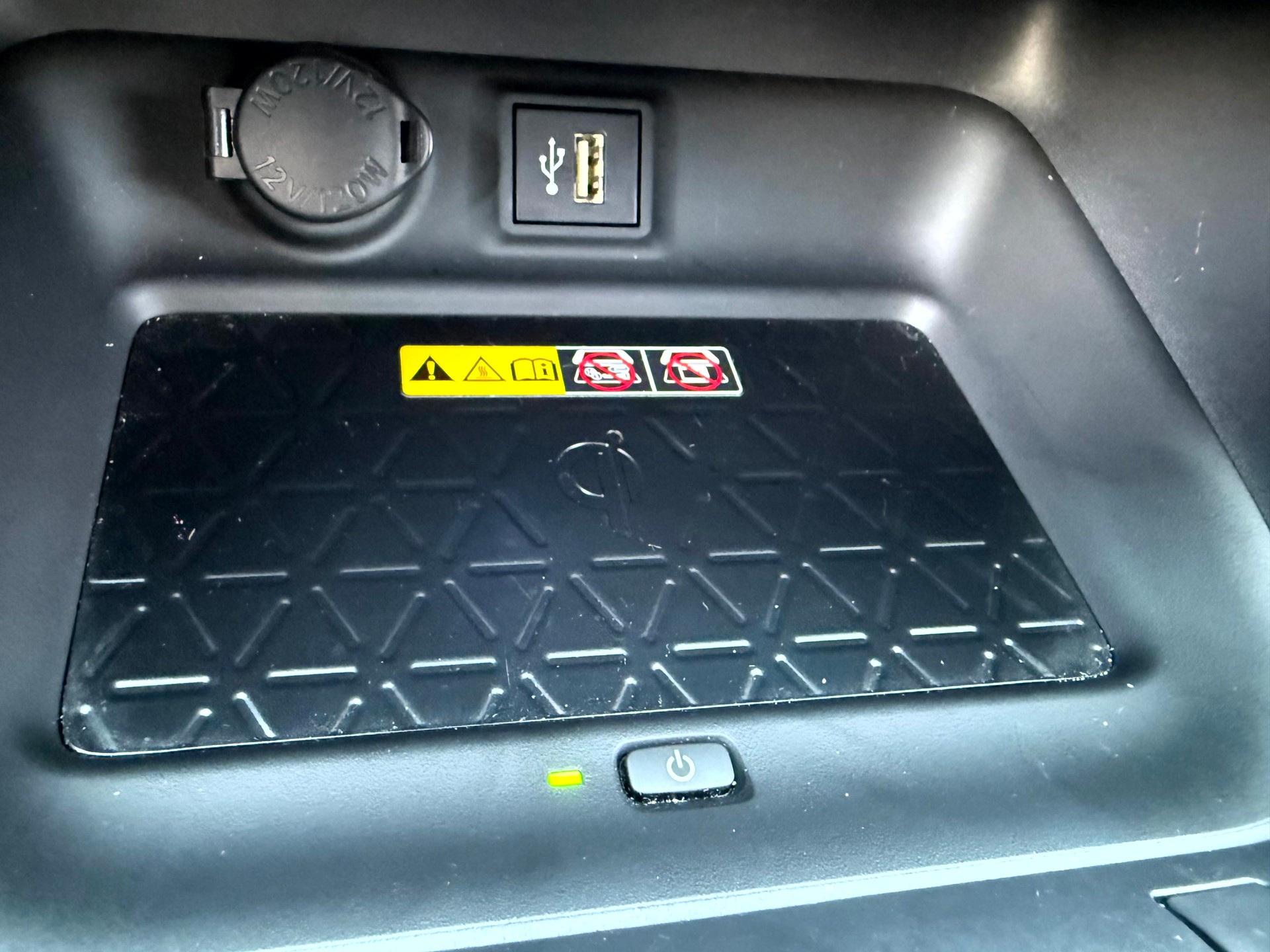 TOYOTA RAV-4 2.5 HSD Style e-CVT 2WD-image-24