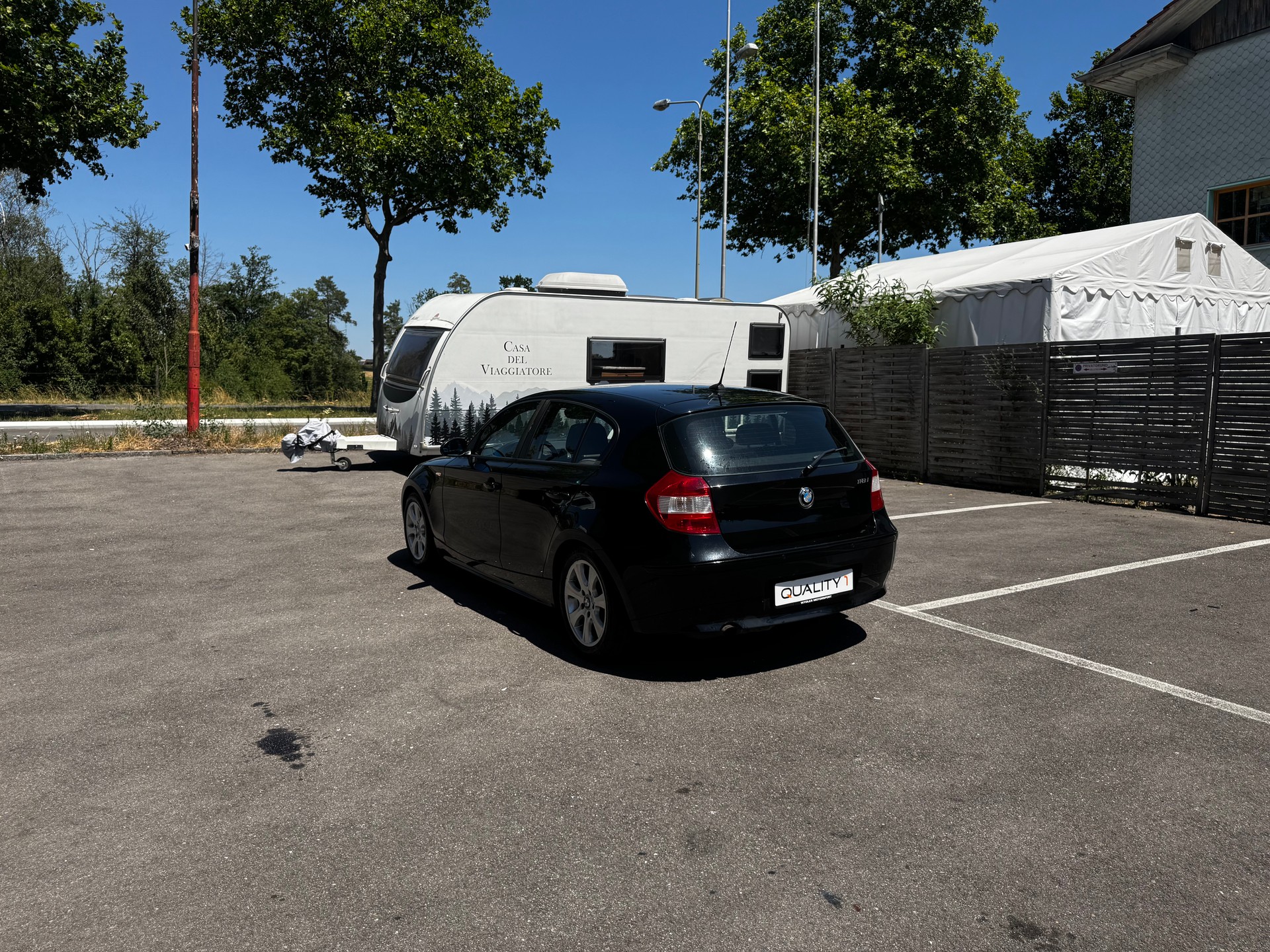 BMW 118i-image-6